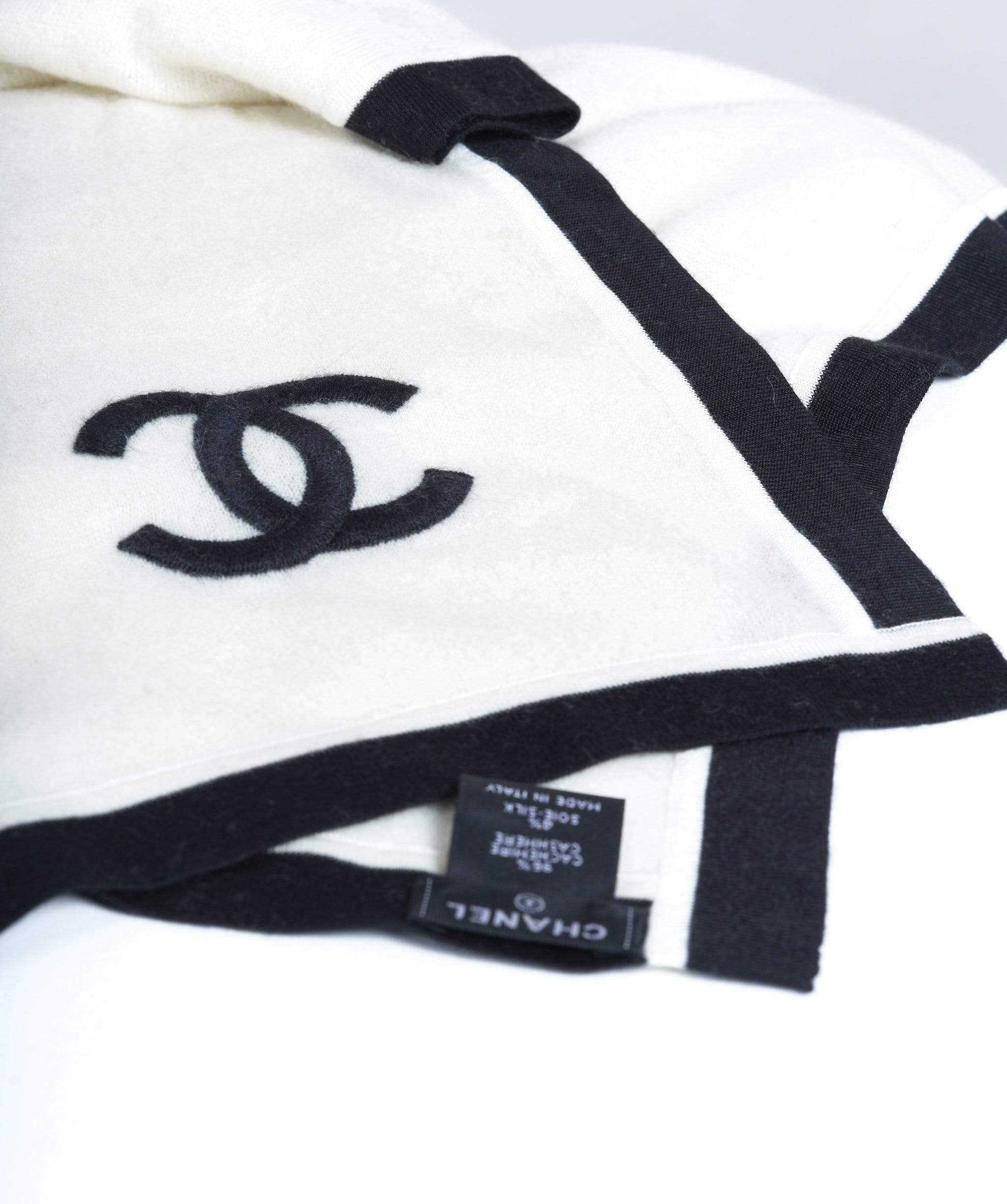 Chanel Chanel Cream Cashmere Shawl with Black Trimming