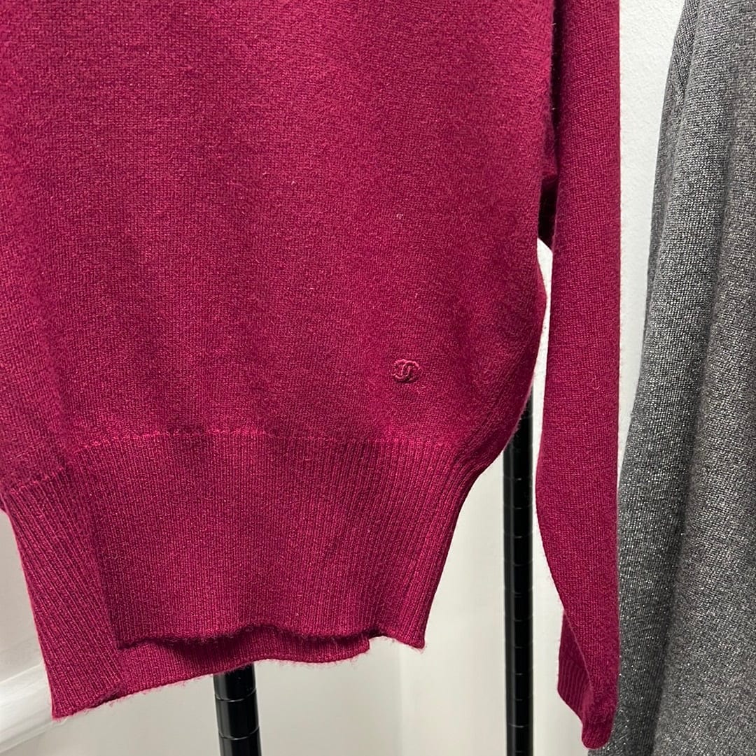 Chanel Chanel Cuffs Button Cropped Sweater Wine ASL5409