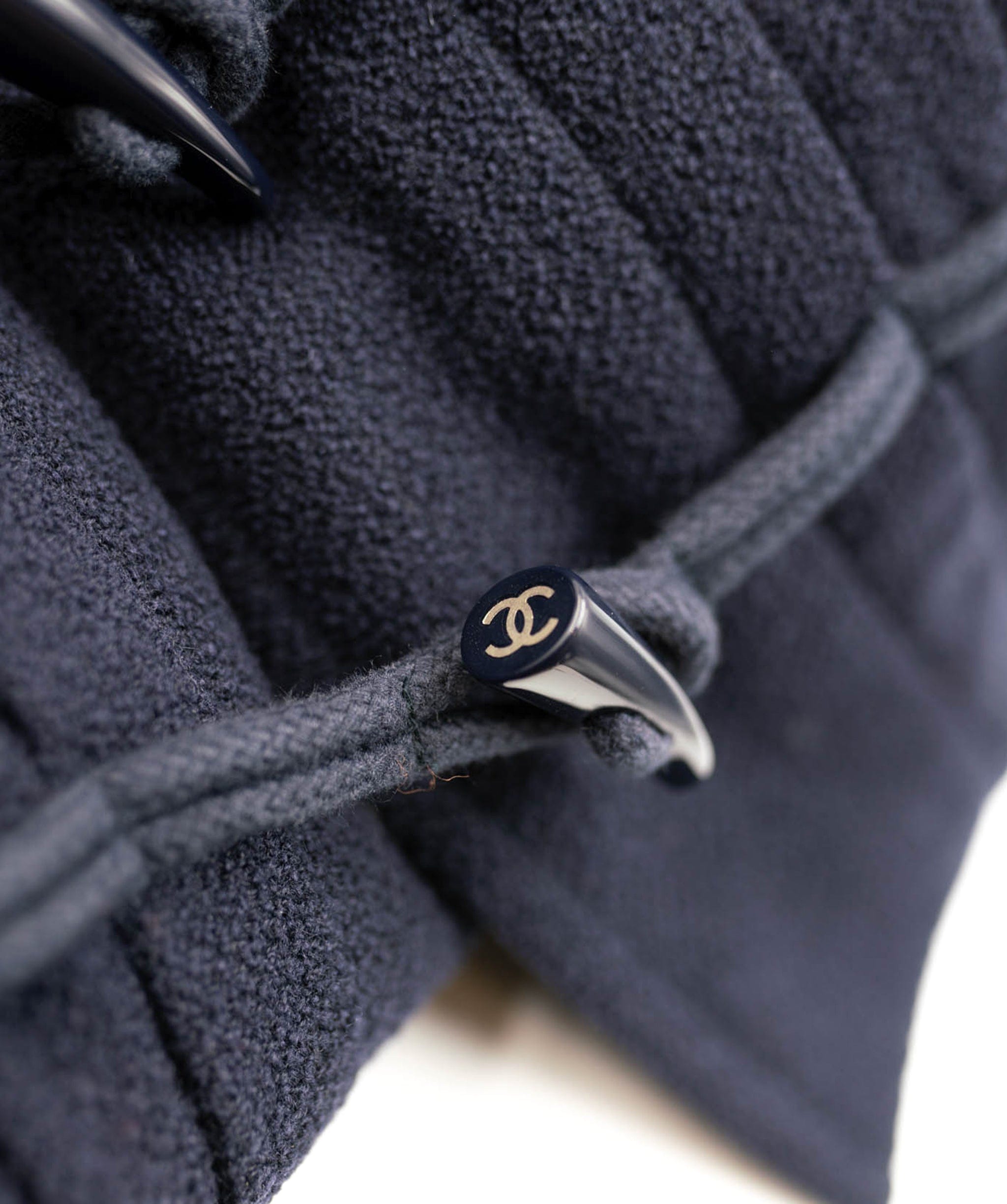 Chanel Chanel navy blue tweed coat with hood - AWL3884