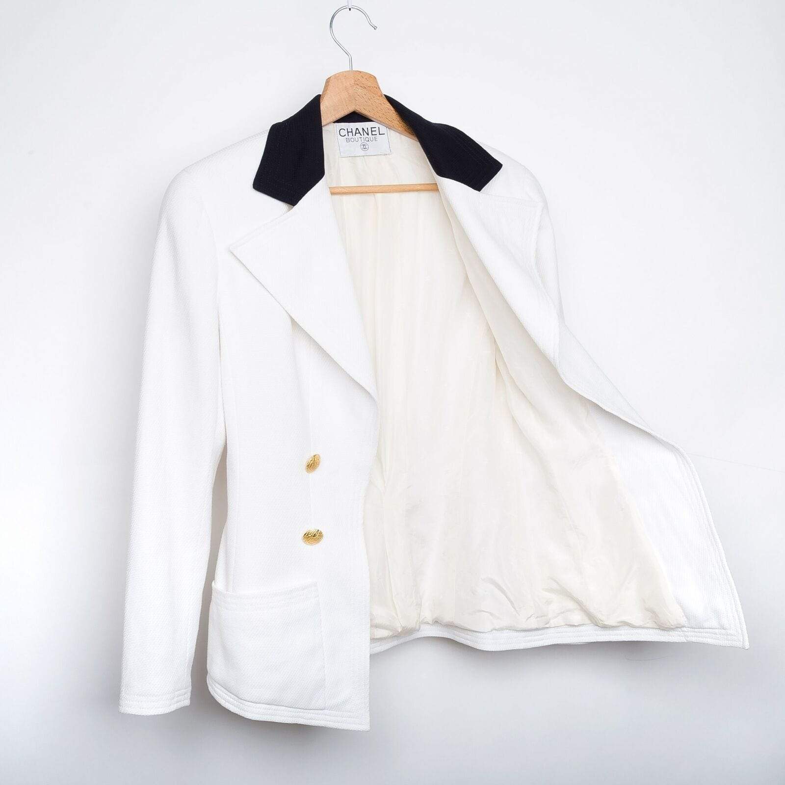 Chanel Chanel White Cotton Blazer