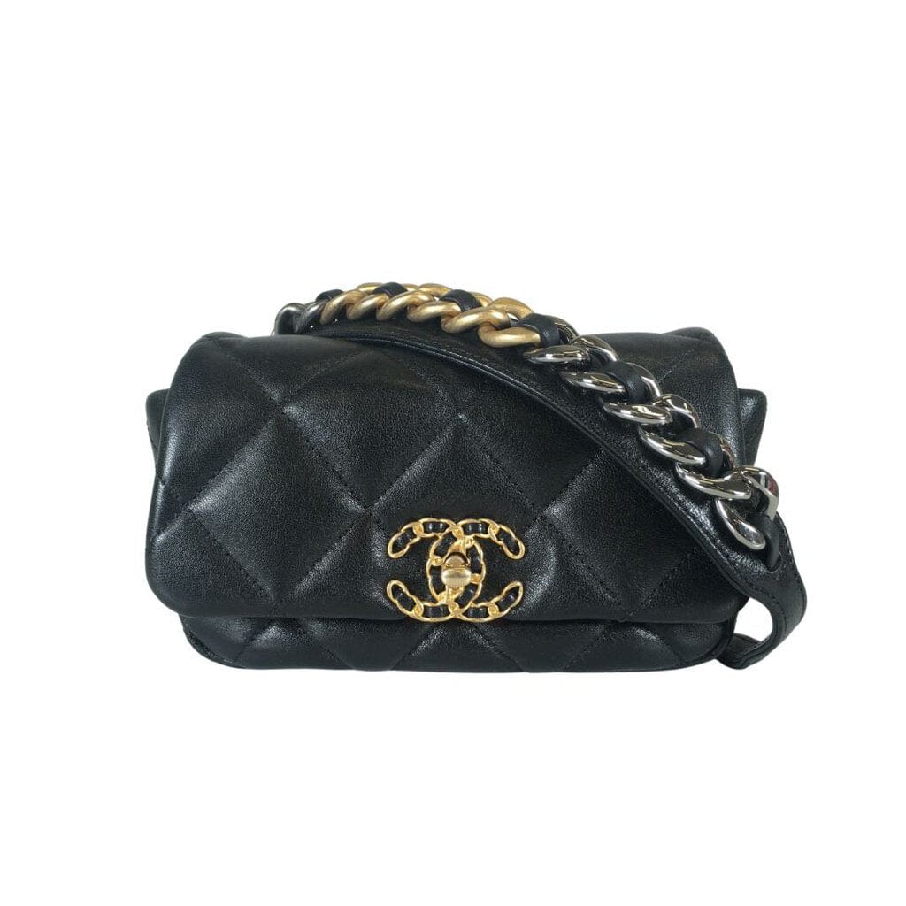 Chanel Chanel 19 Mini Belt Bag