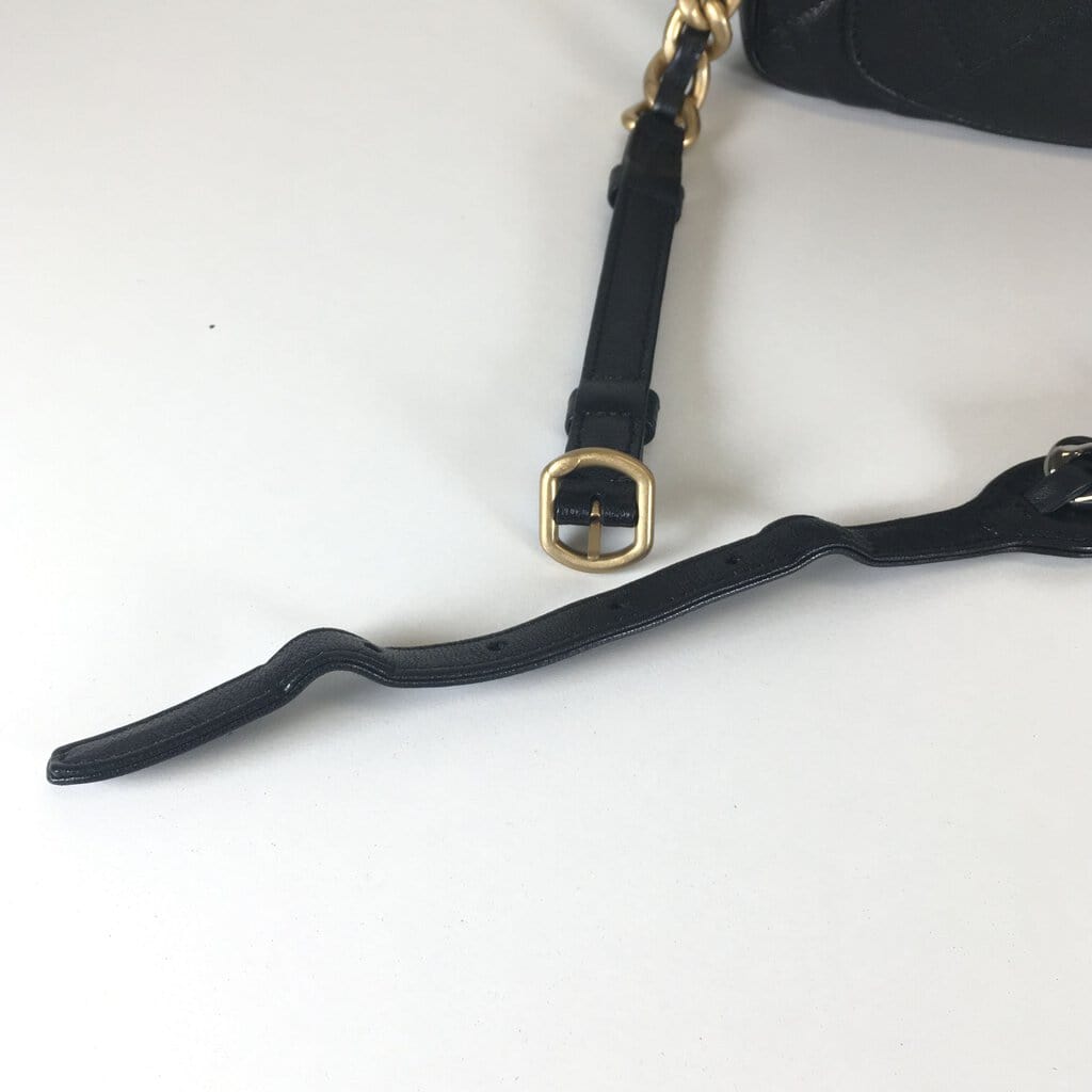 Chanel Chanel 19 Mini Belt Bag