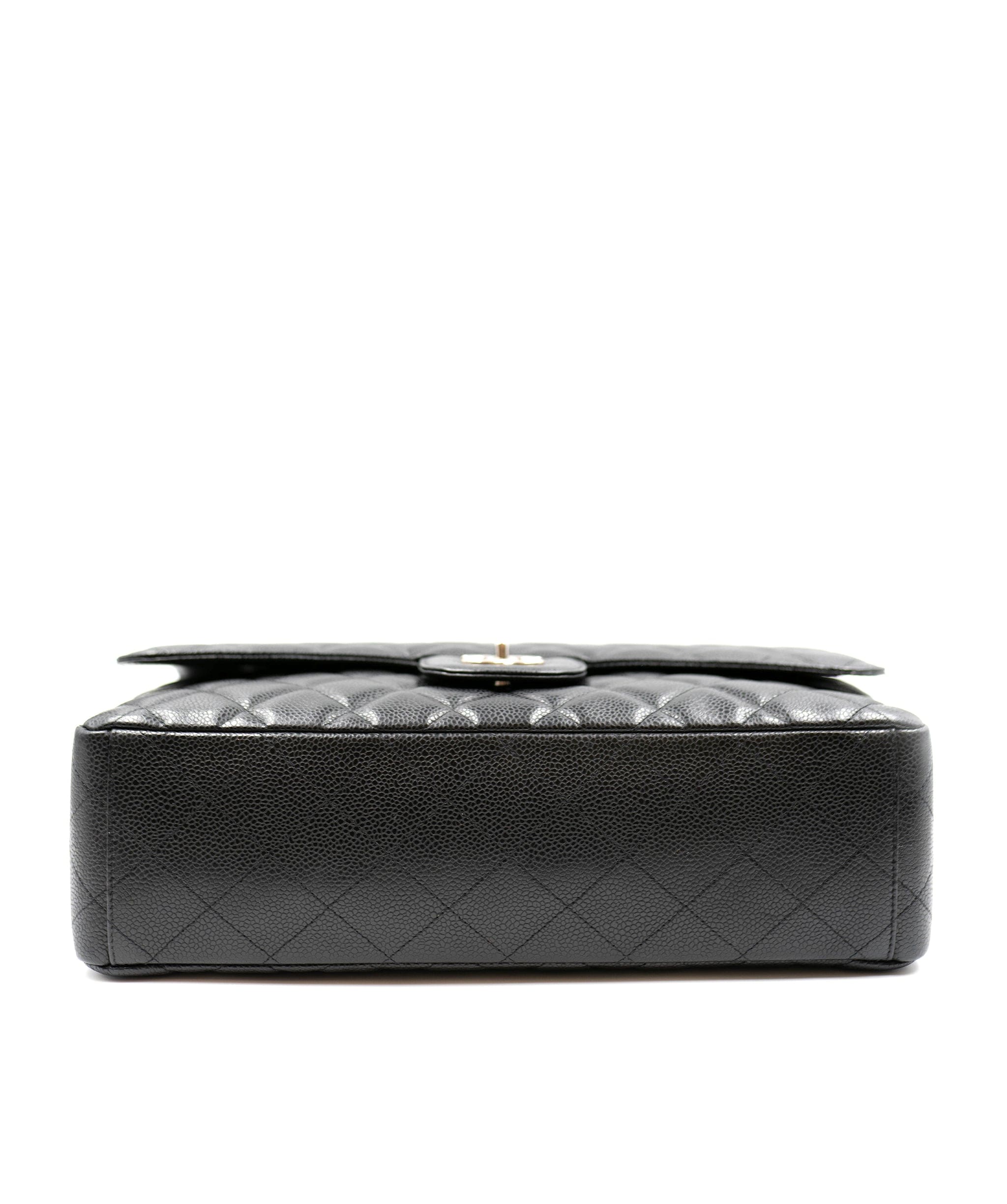 Chanel Chanel Caviar Jumbo Single Flap PHW - AGL2206