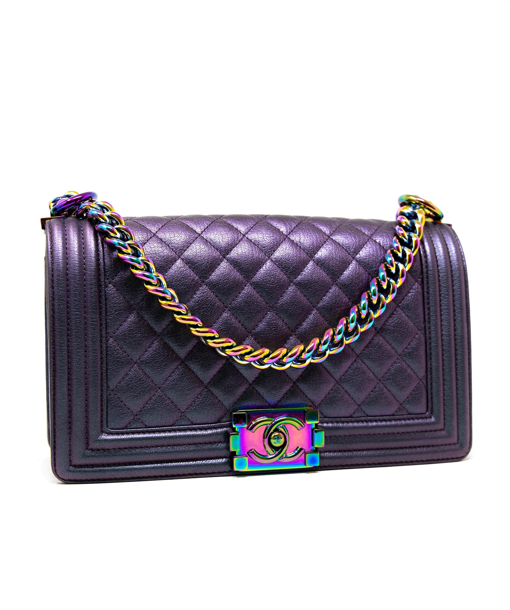 Chanel Chanel Limited Edition Medium Purple Leather Boy Bag  - AGL2186