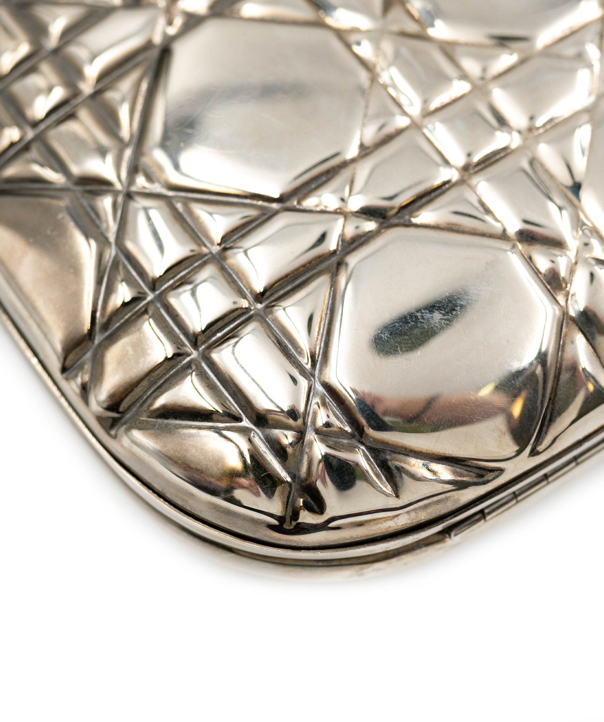 Christian Dior Dior silver metal clutch. AGC1218