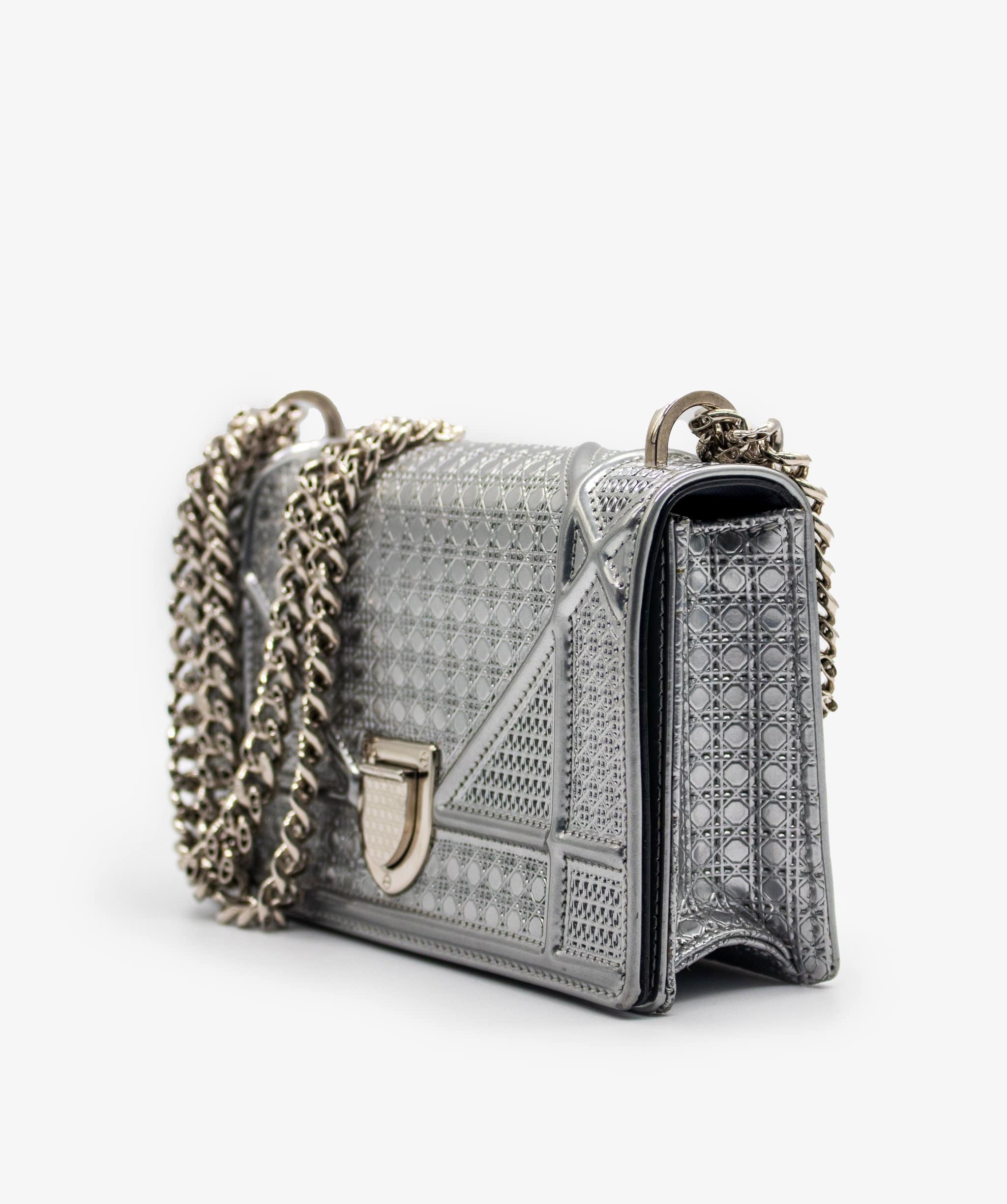 Christian Dior Diorama Crossbody Bag Silver RJL1258