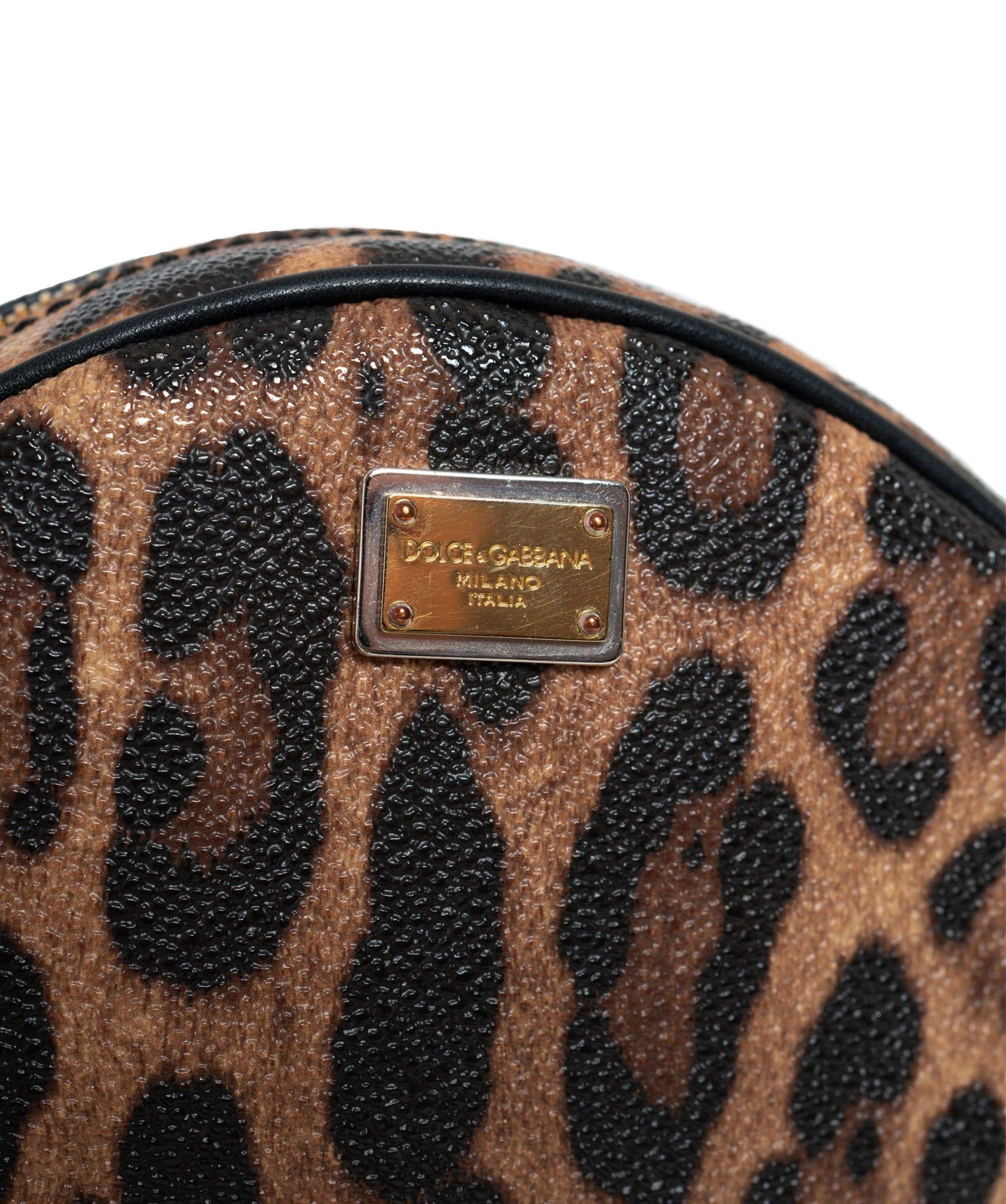 Dolce & Gabbana Dolce & Gabbana Leopard Print Round Cross body bag - AWL1221