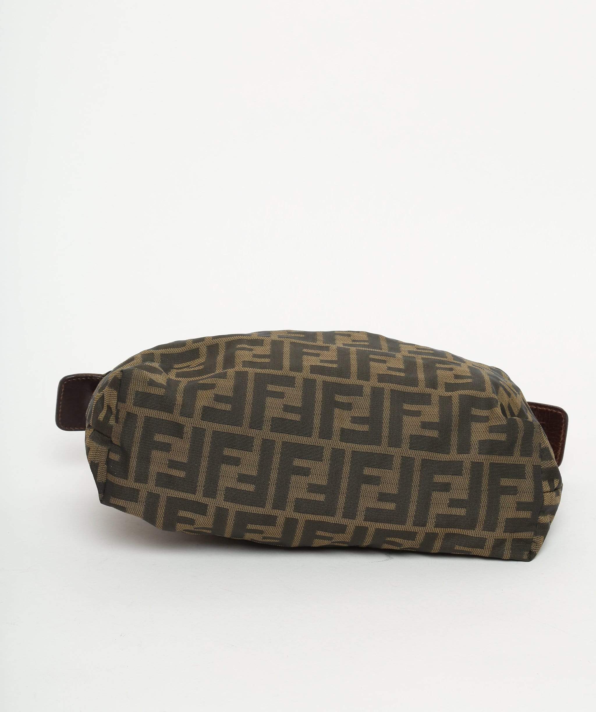 Fendi Fendi FF Small Cosmetic pouch