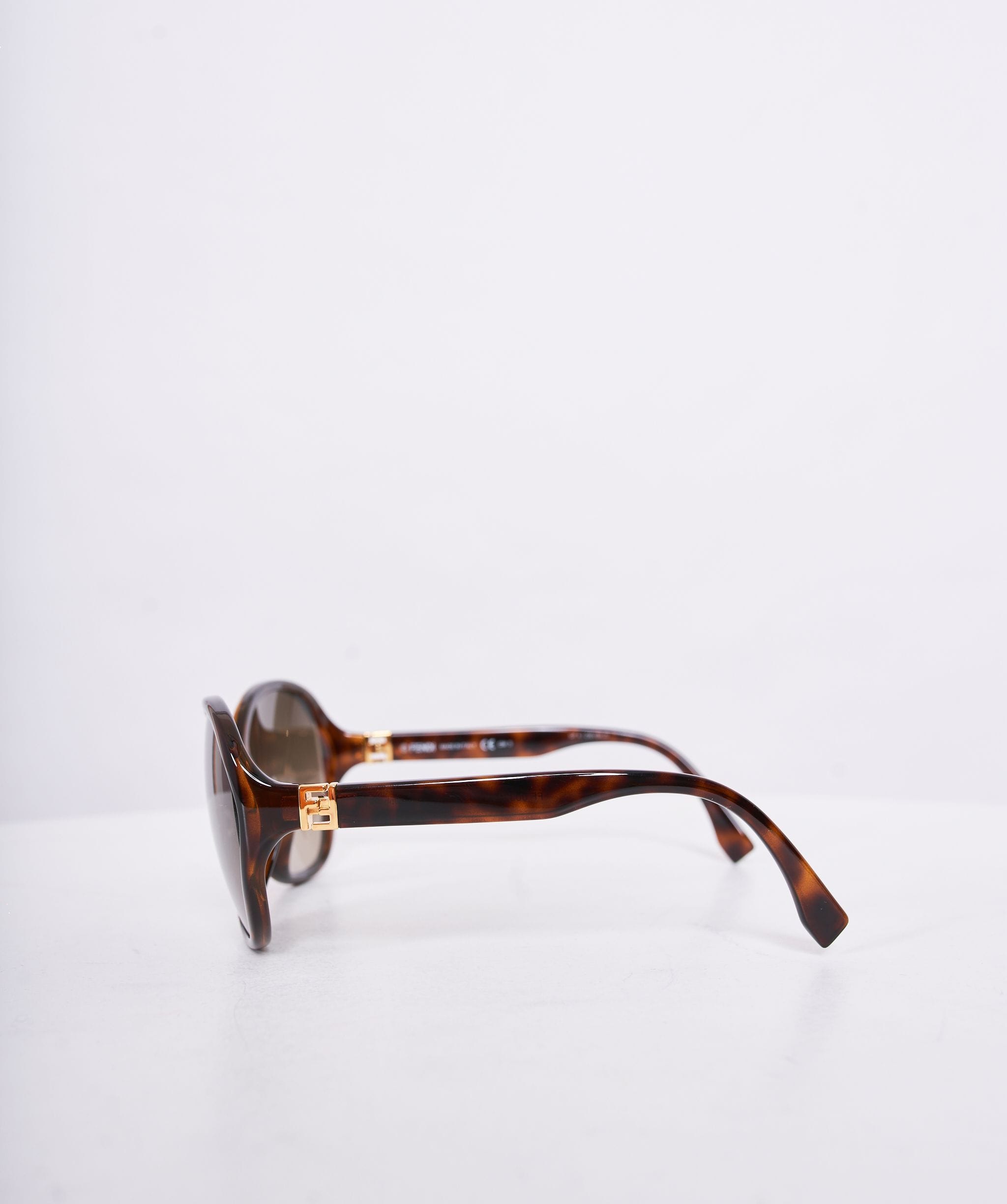 Fendi Fendi Sunglasses  AGL1018