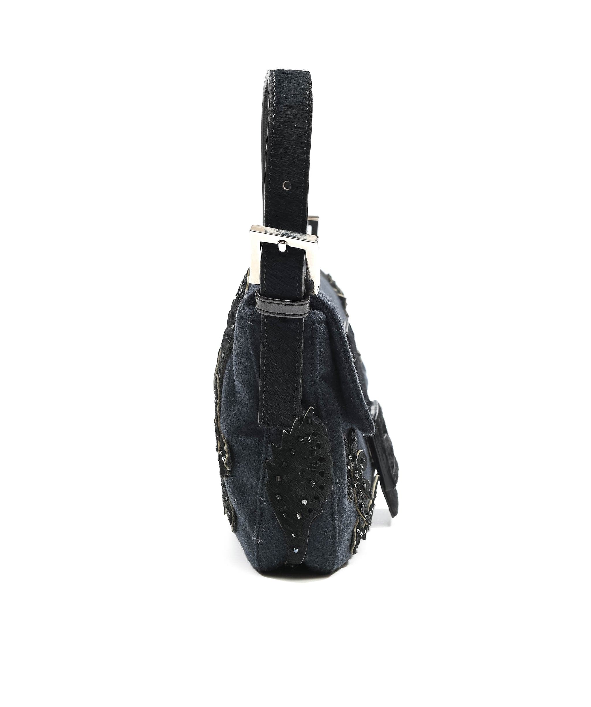 Fendi Fendi black fur leather bag - AWL3304