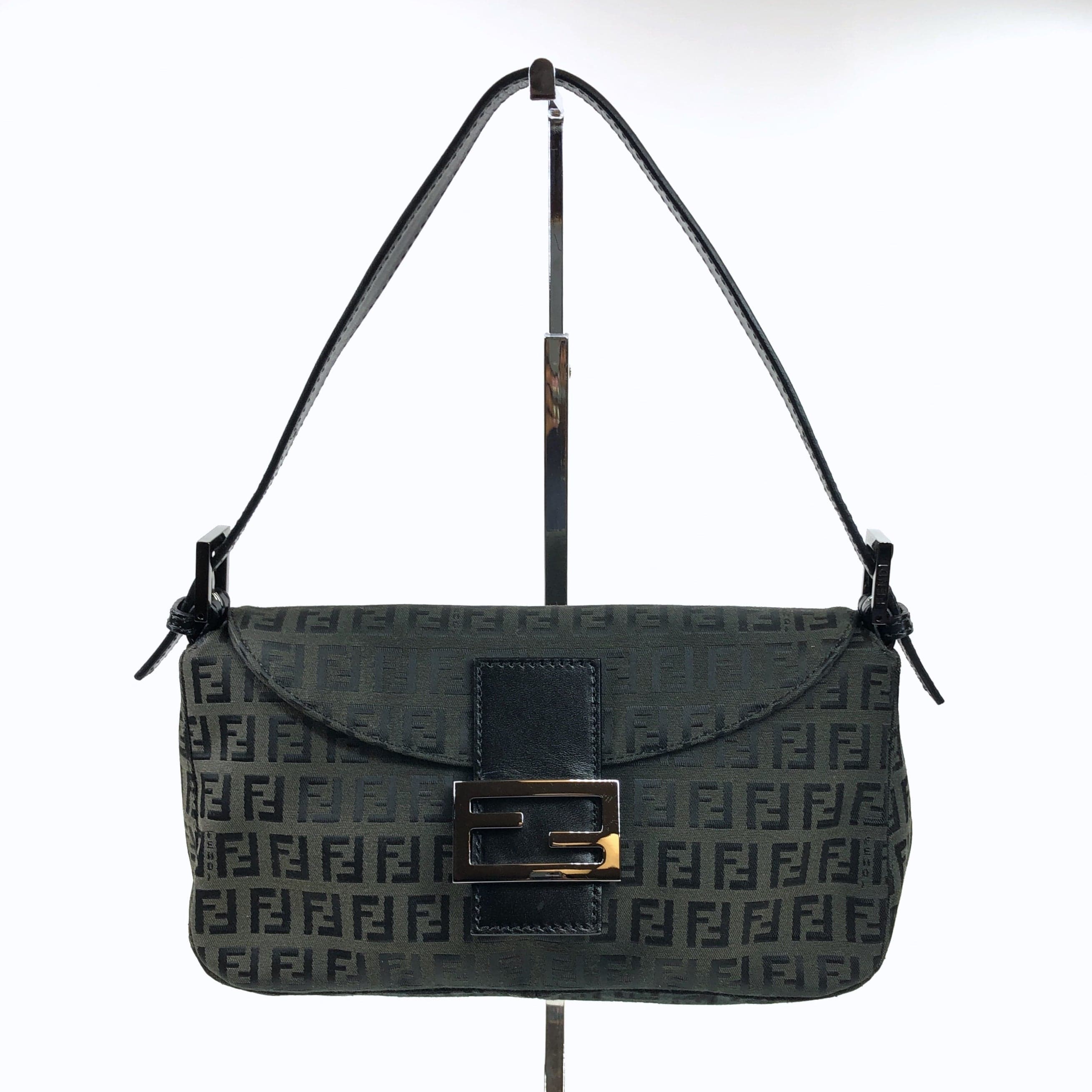 Fendi Fendi Foldover Baguette, Zucchino PXL2332