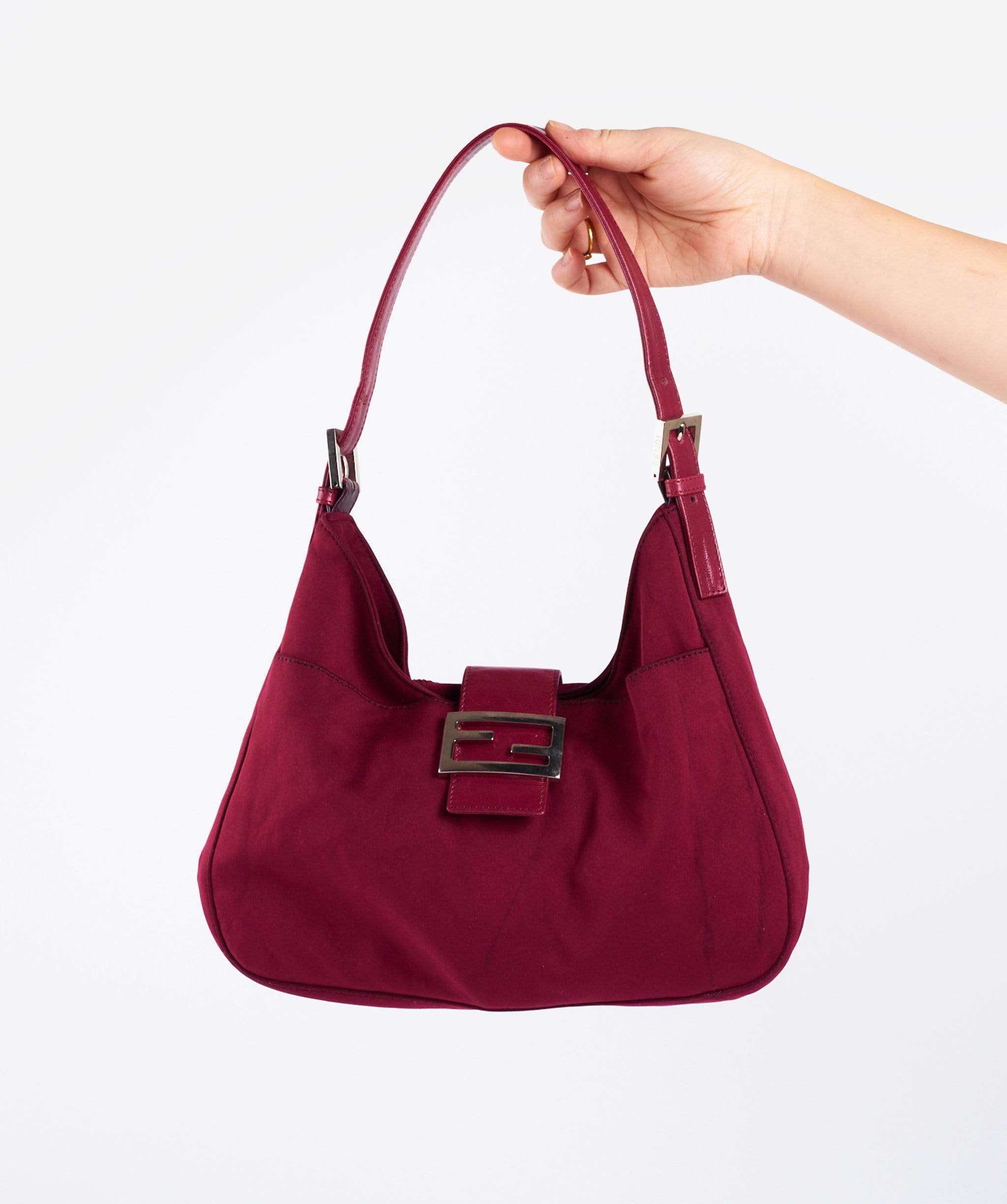 Fendi FENDI Mamma Baguette Pink/Purple Jersey Bag