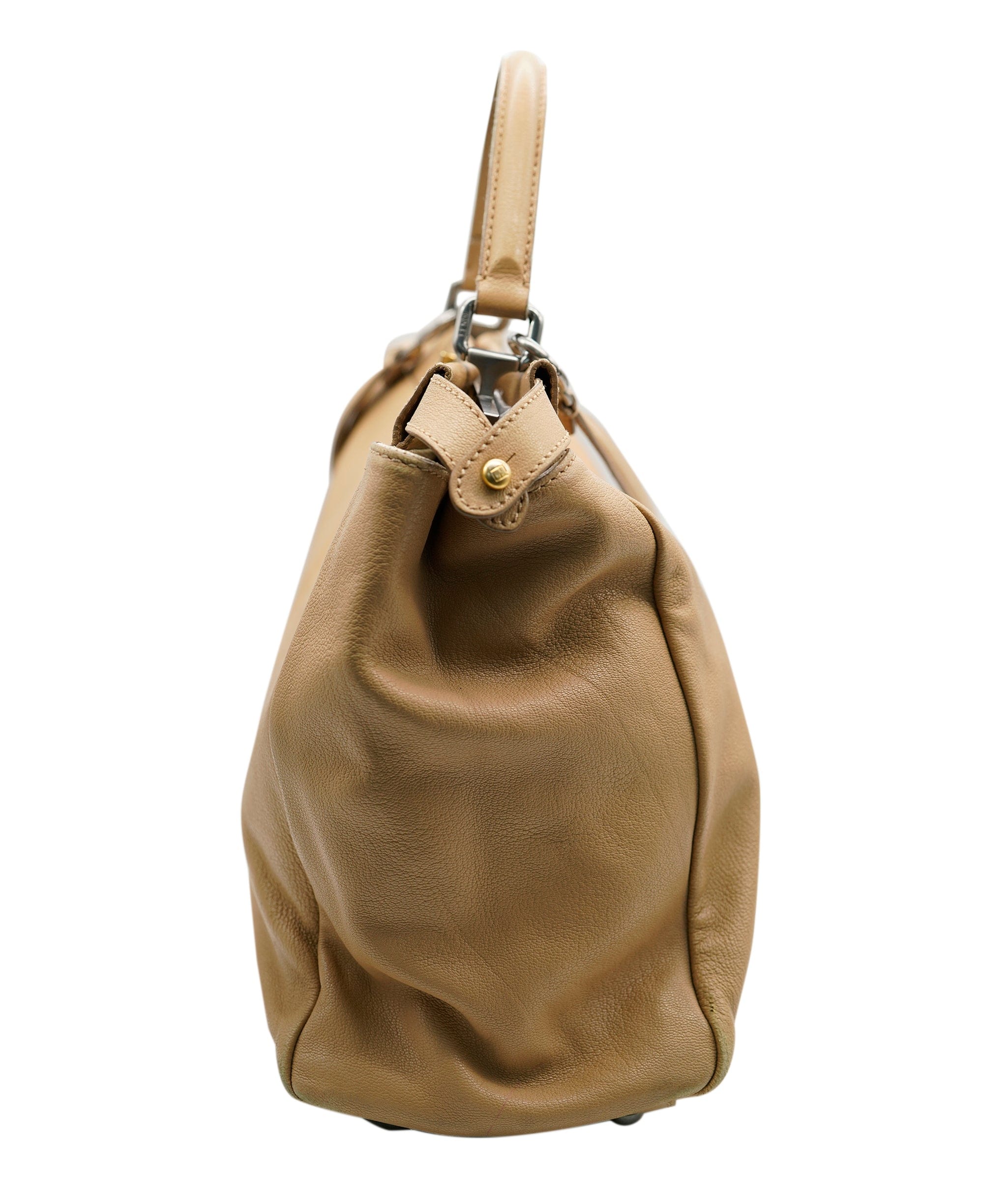 Fendi Fendi Peekaboo Beige RJL1146