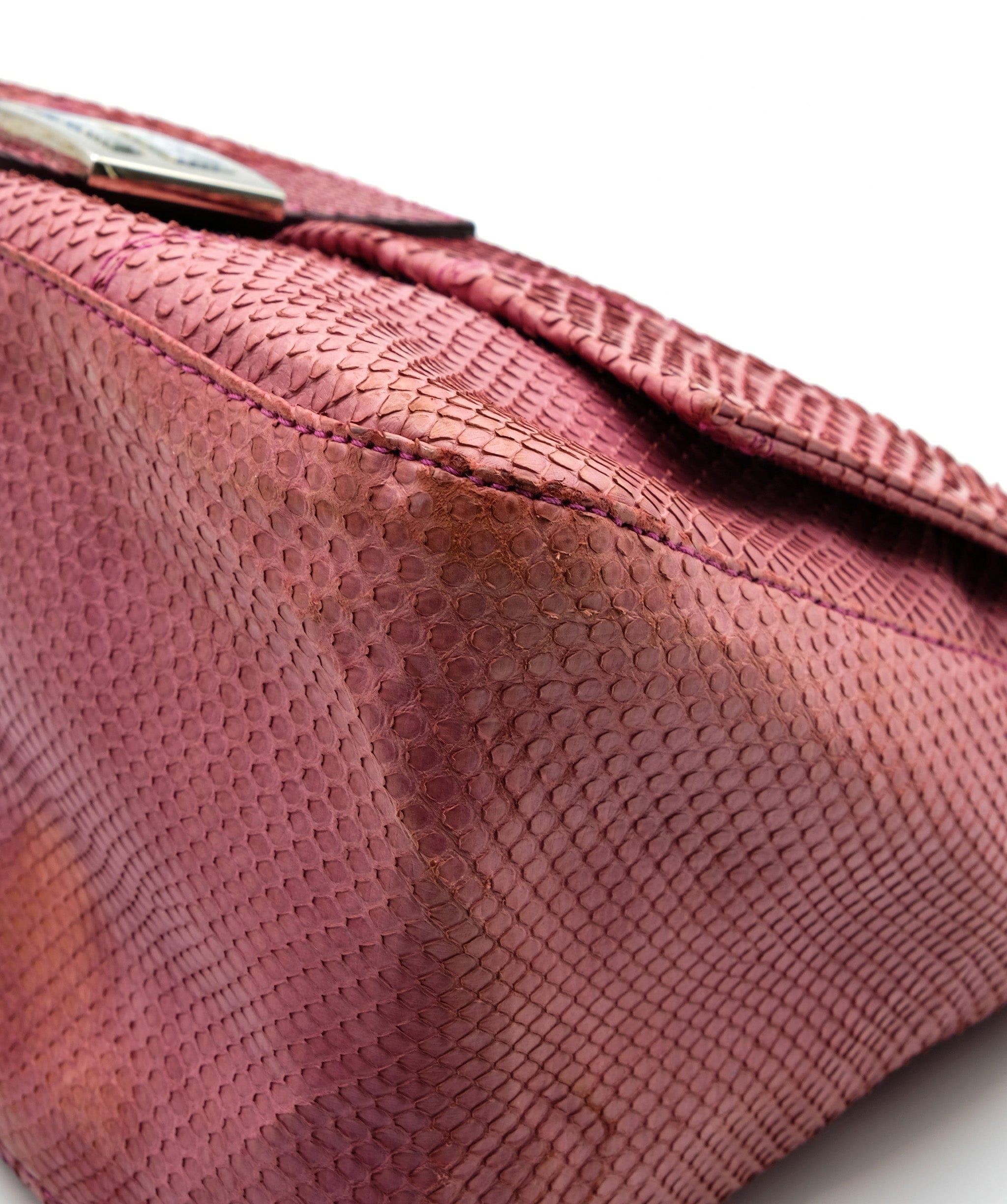 Fendi Fendi Pink Python Mamma Baguette Bag - ASL2325