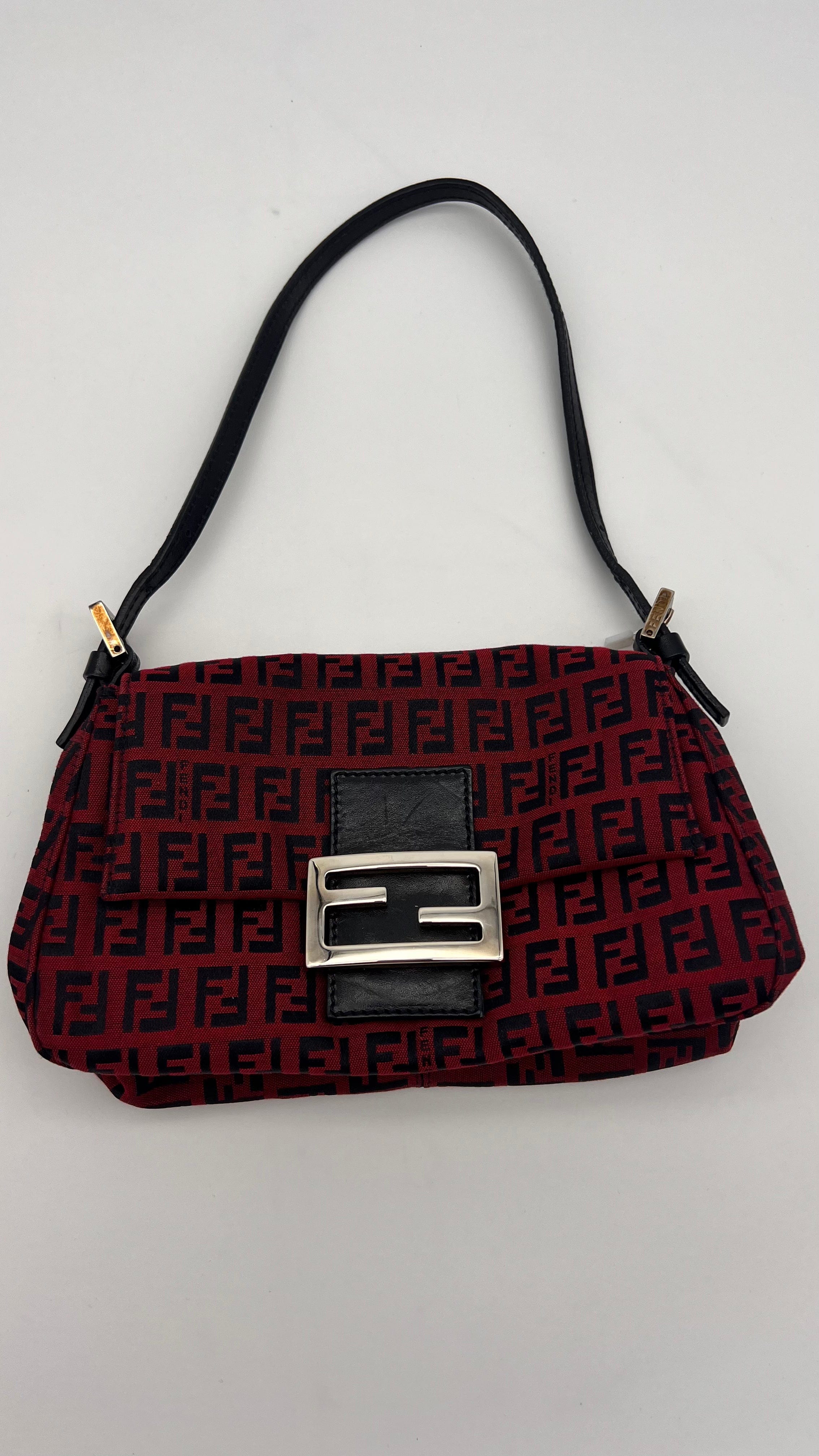 Fendi Fendi Red Mini Zucchino Mama Baguette  UKL1140