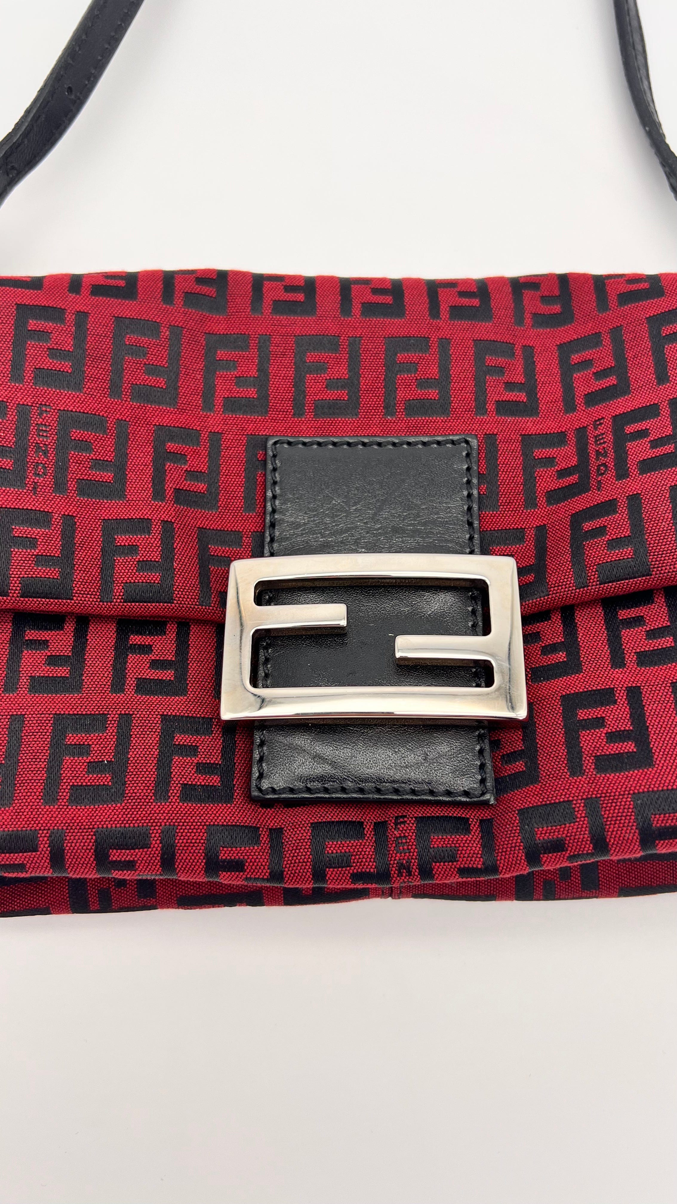 Fendi Fendi Red Mini Zucchino Mama Baguette  UKL1140