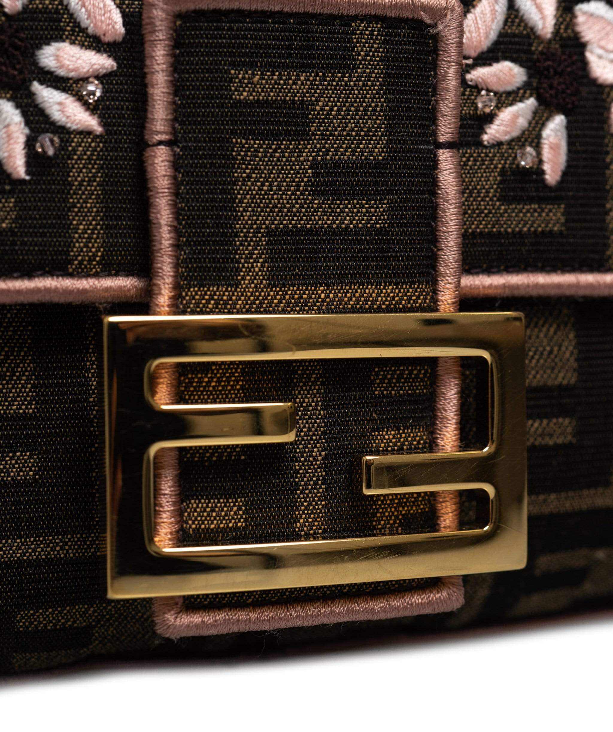 Fendi Fendi Roma/ Amor Fabric bag with Embroidery detailing - ASL1620