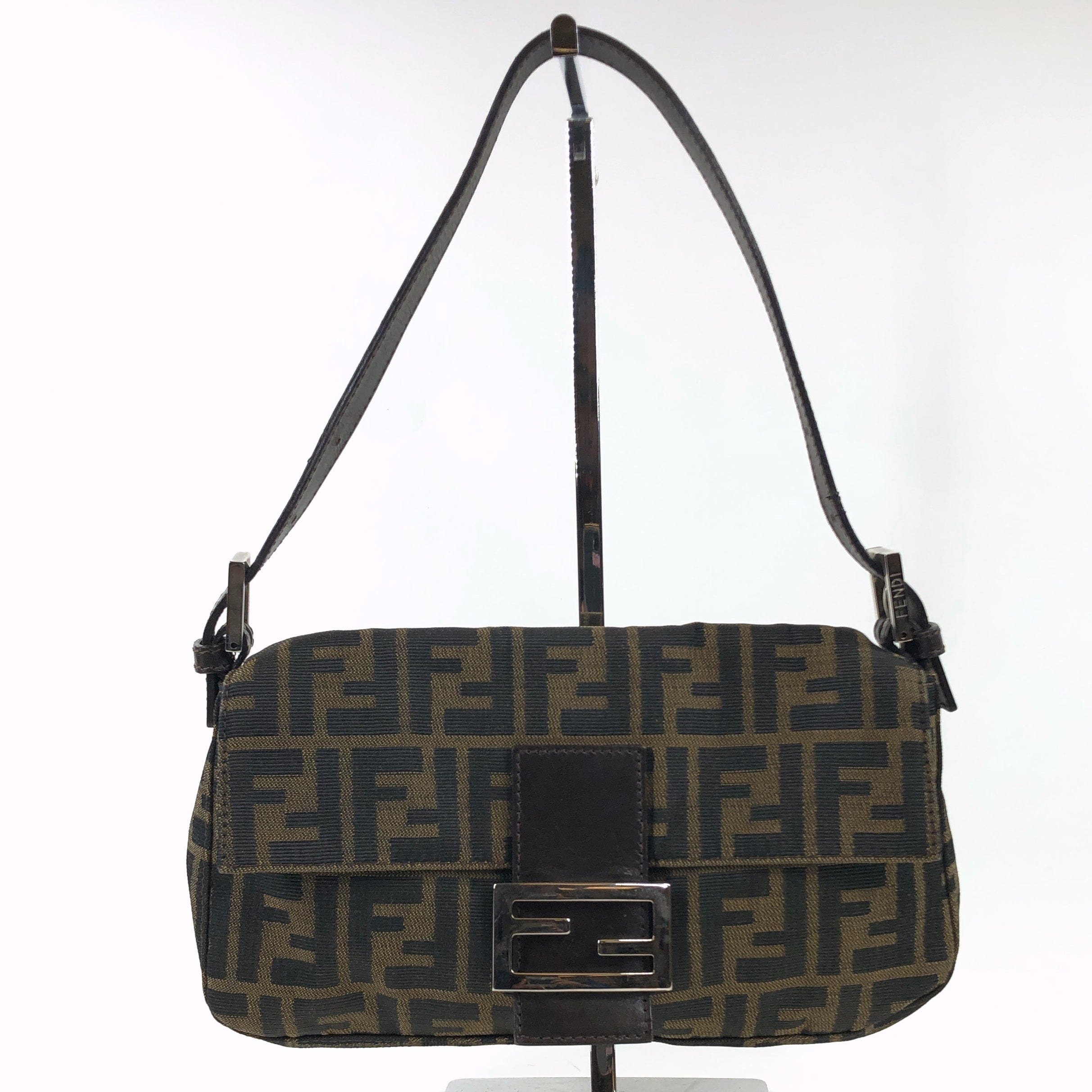 Fendi Fendi Zucca Baguette 4001483