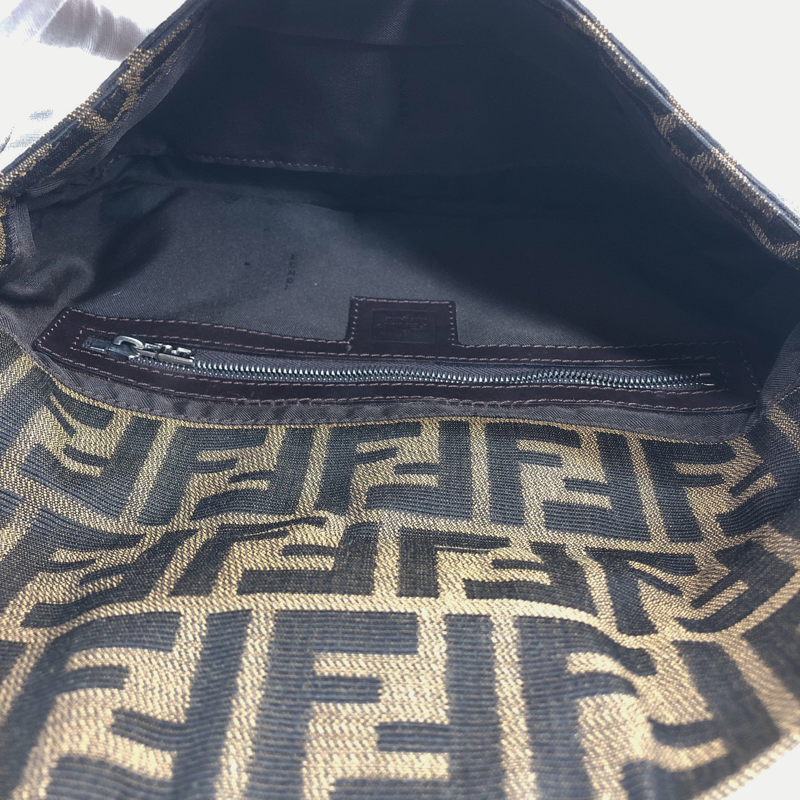 Fendi Fendi Zucca Baguette 4001483