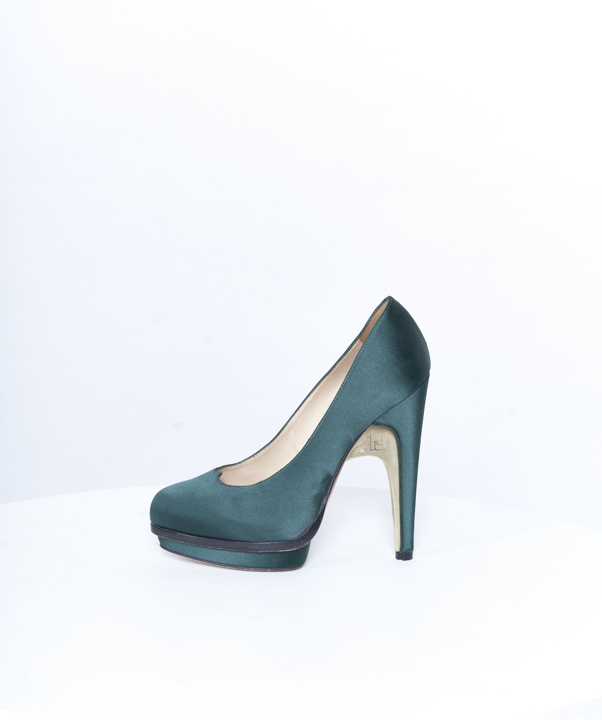 Fendi Fendi Green satin heels size 37.5