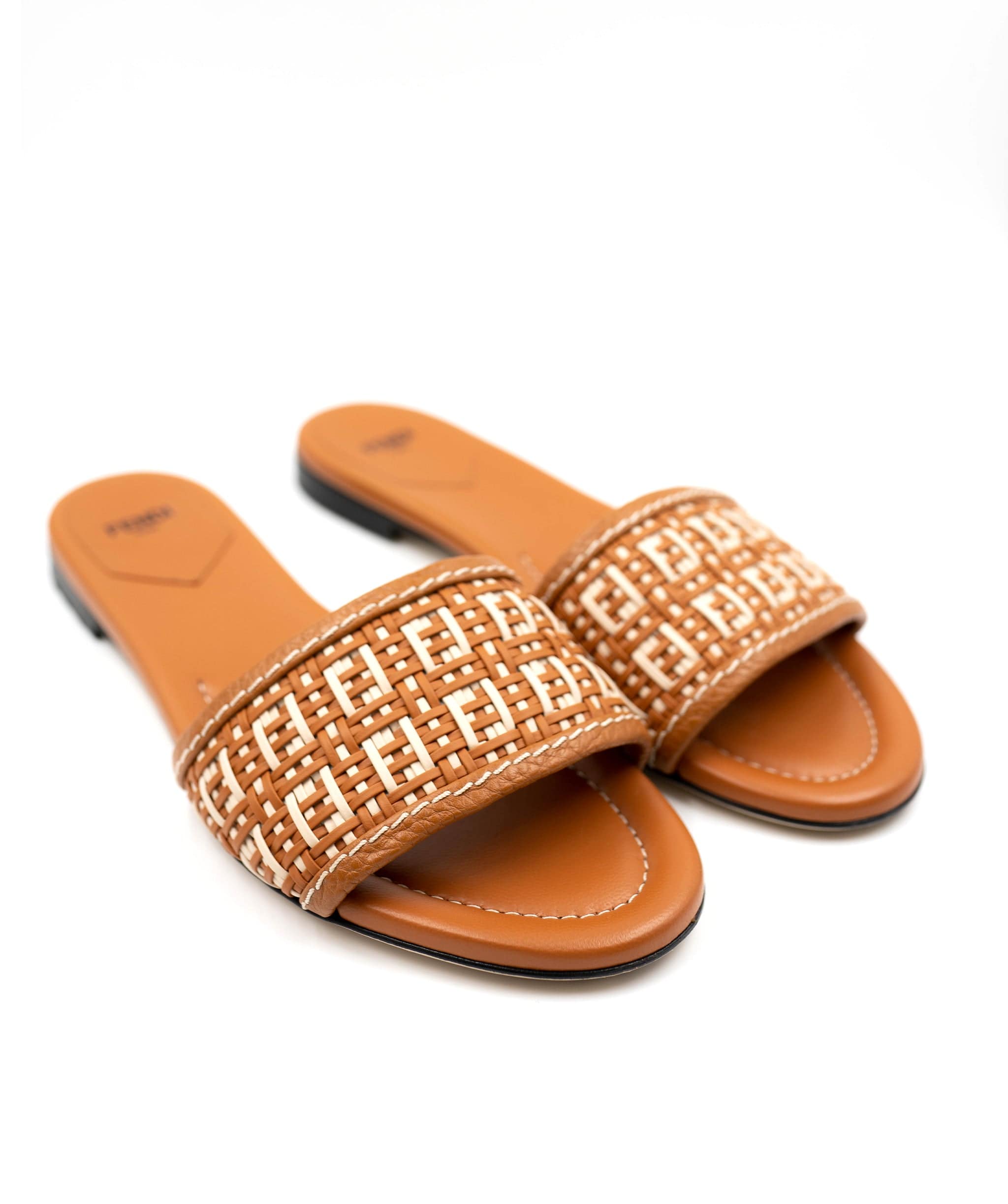 Fendi Fendi wicker style sandals  - AGL2208