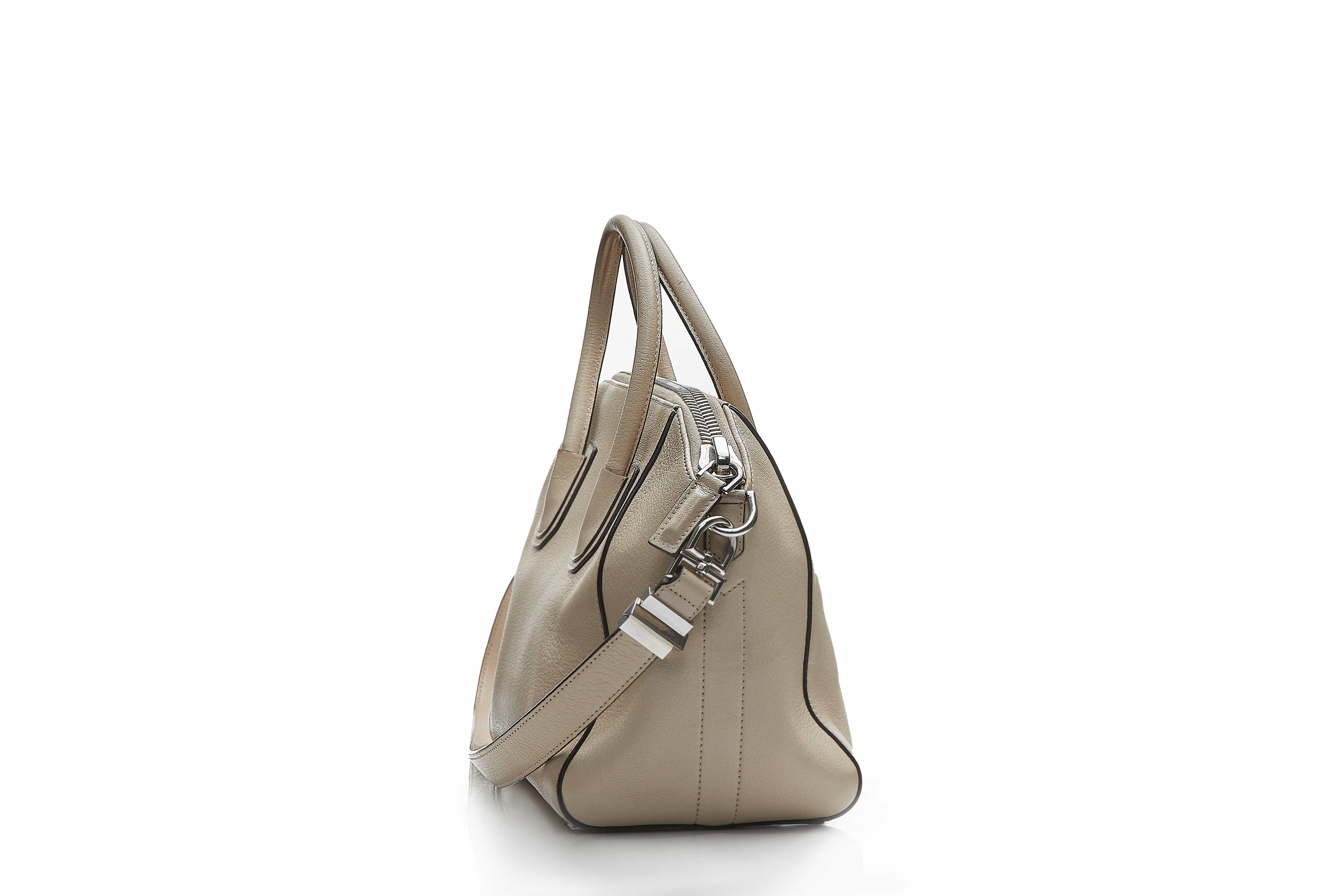 Givenchy Givenchy Antigona Beige