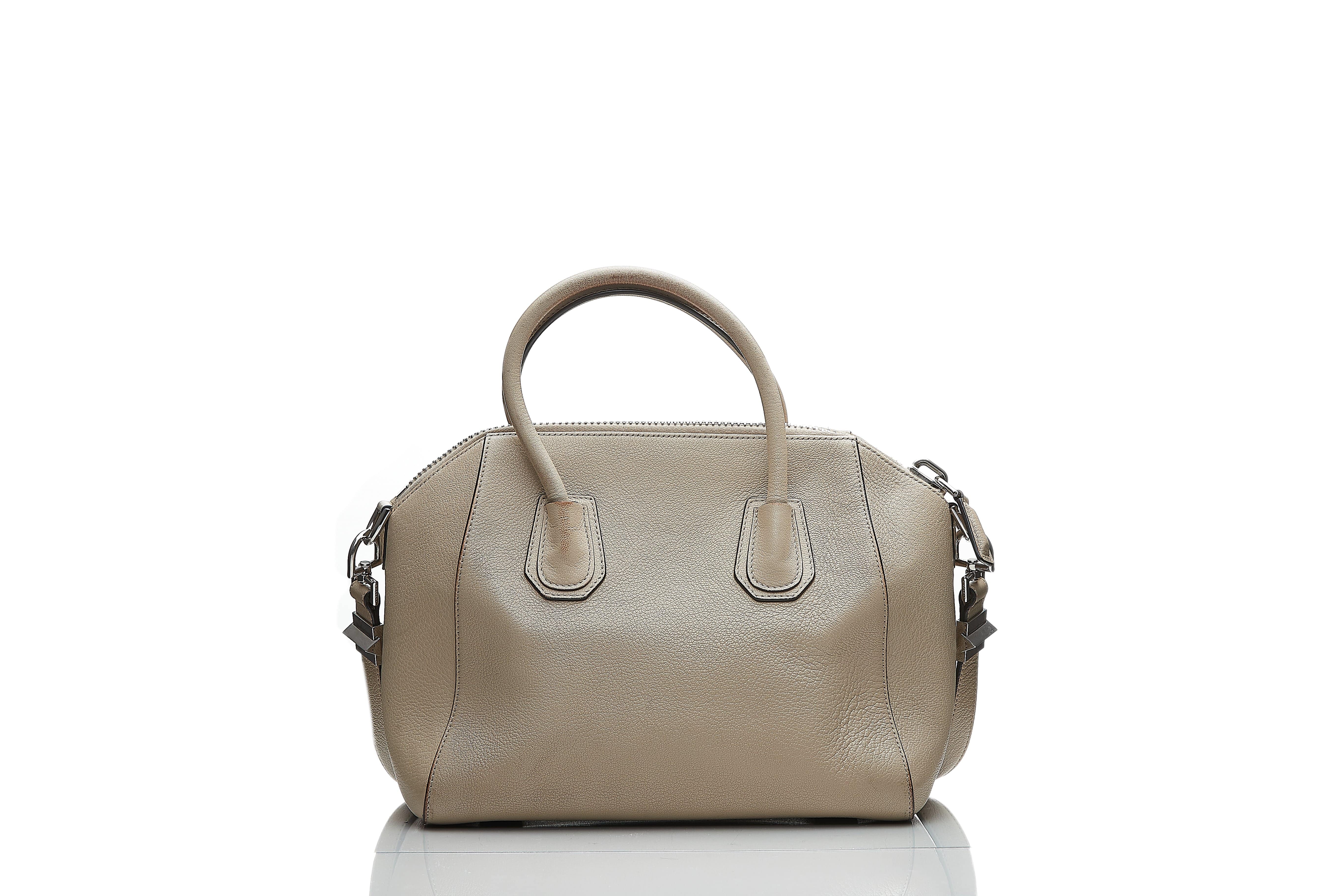 Givenchy Givenchy Antigona Beige