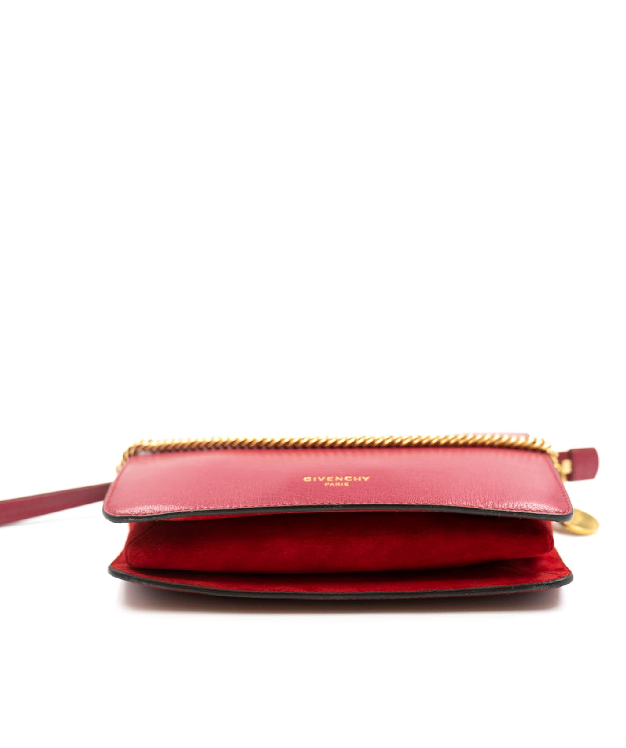 Givenchy Givenchy Red Cross Body Bag - ASL2043