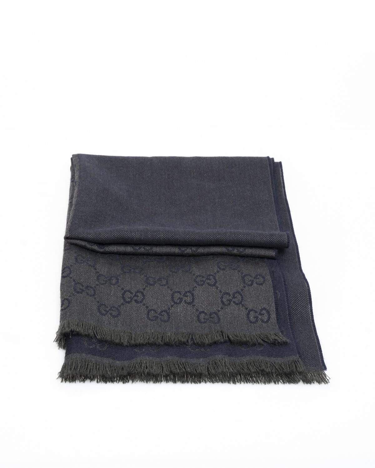 Gucci Gucci GG Navy and Grey scarf - ADL1539