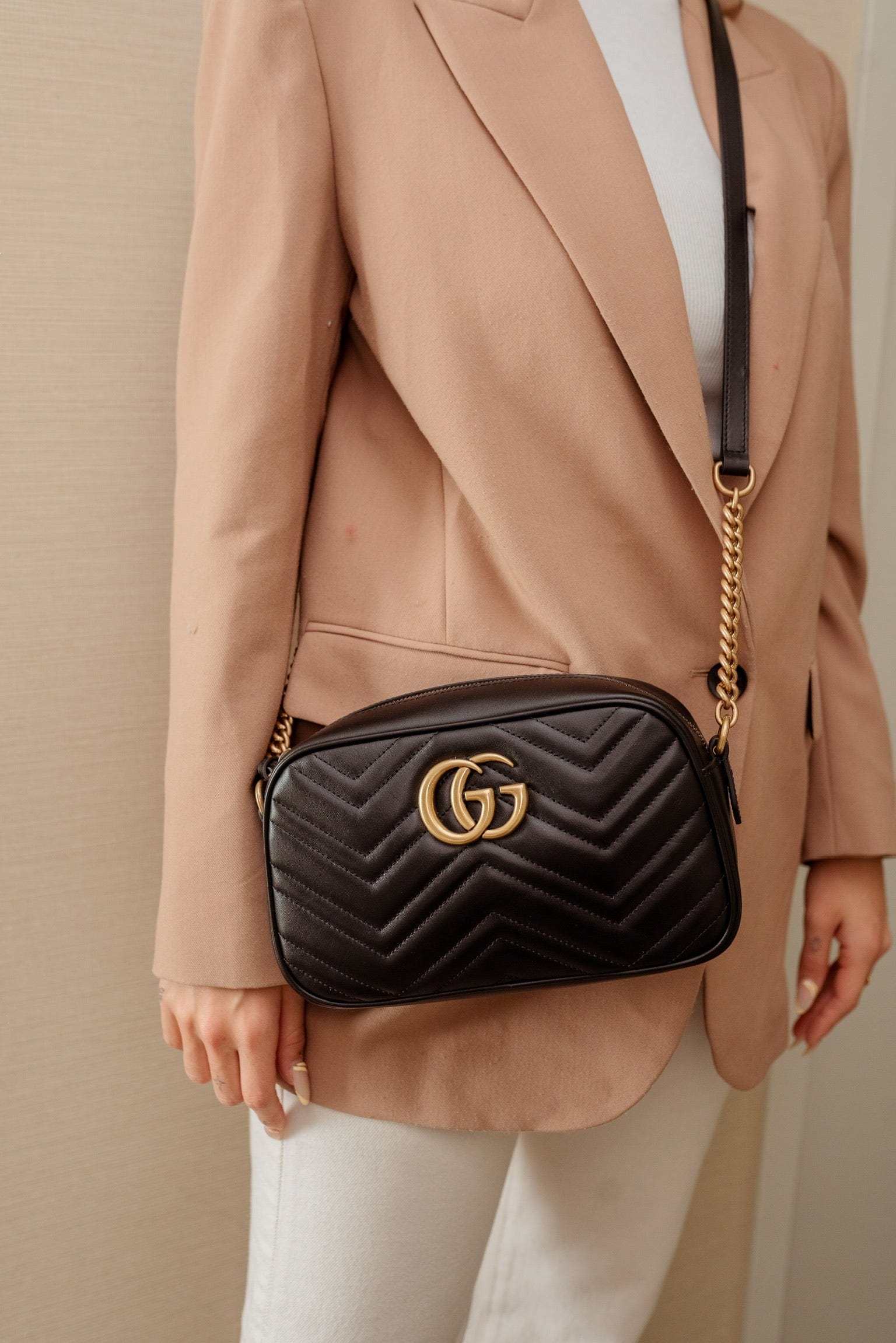 Gucci Gg Marmont Small Matelasse Shoulder Bag ASL3070