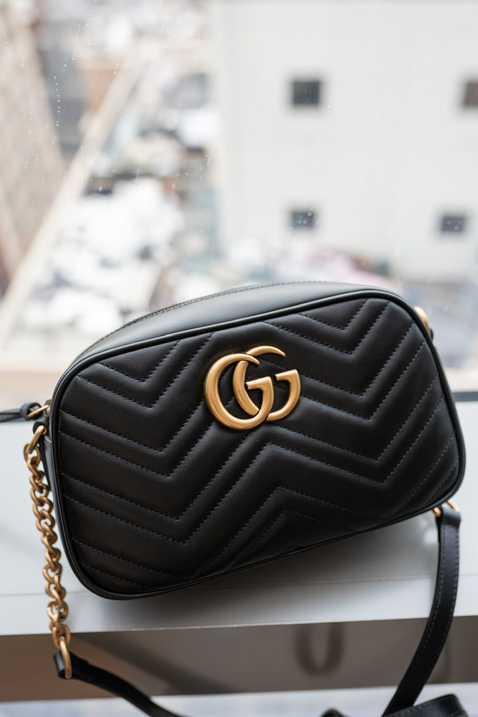 Gucci Gg Marmont Small Matelasse Shoulder Bag ASL3070