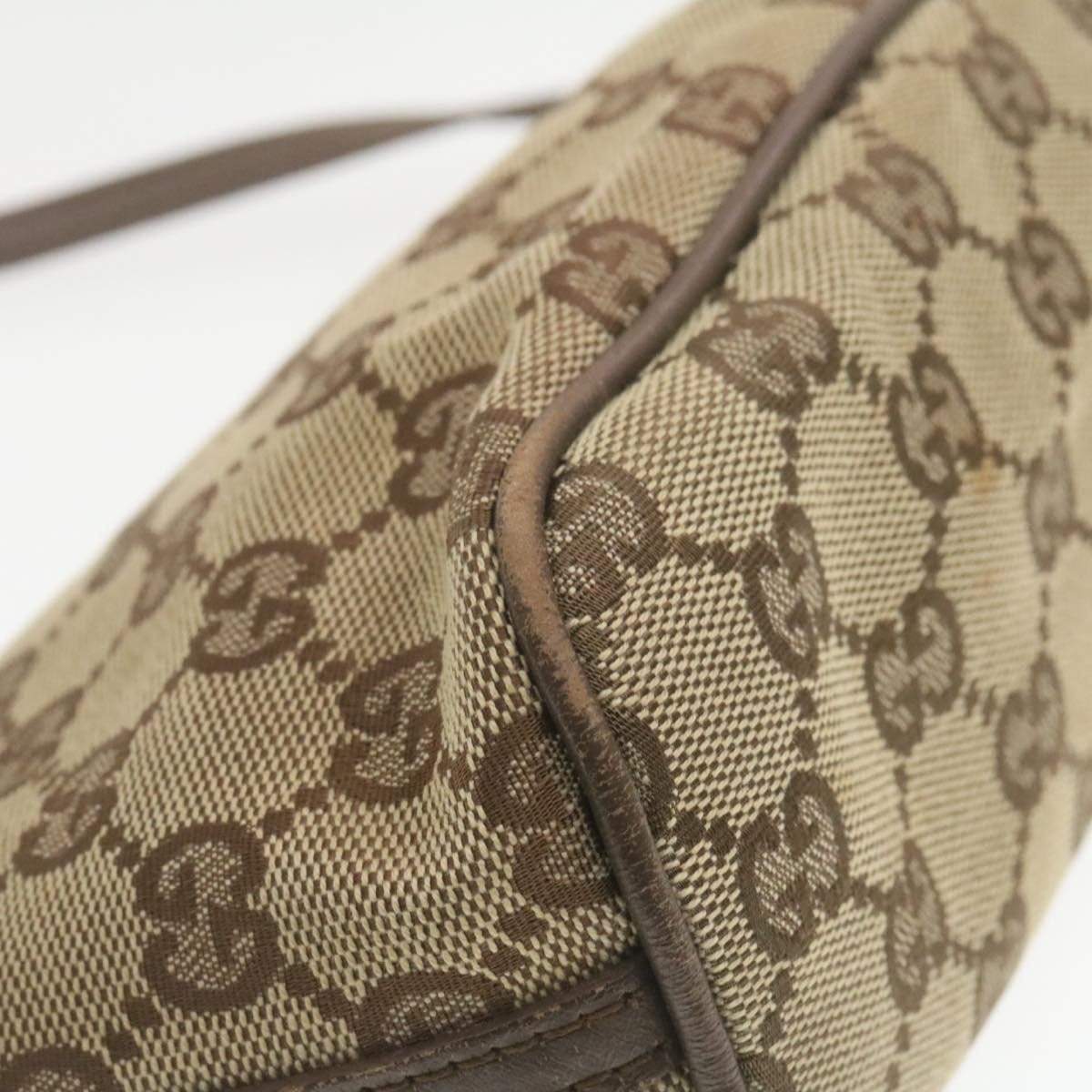 Gucci GUCCI GG Canvas Hand Pouch Beige Auth th1069