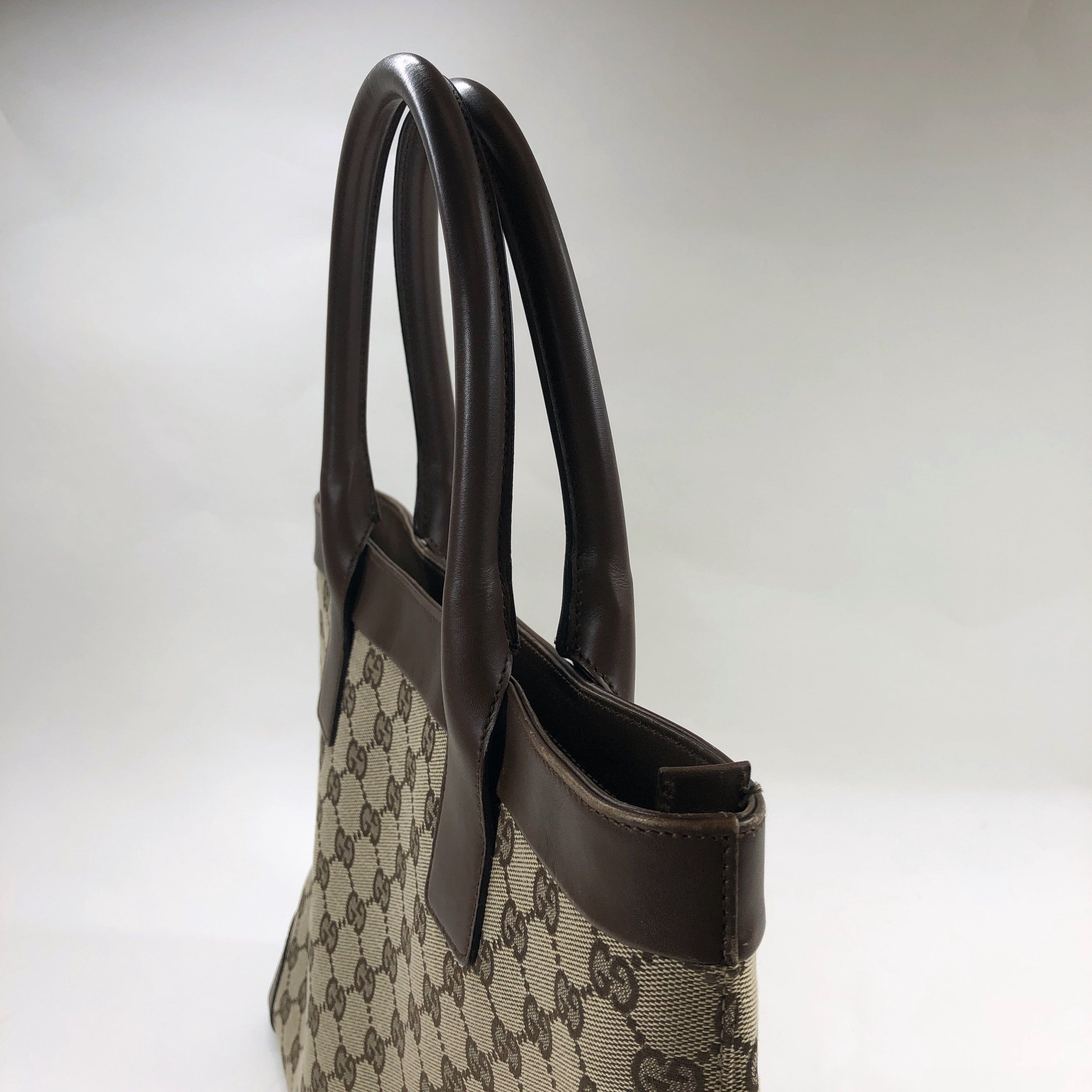 Gucci Gucci GG Canvas Handbag PXL2327