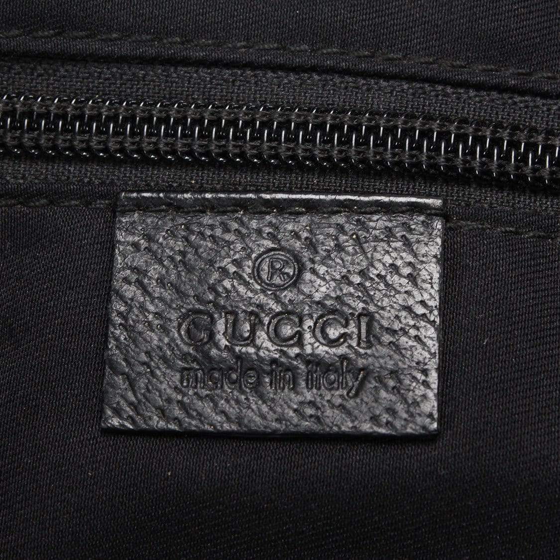 Gucci Gucci GG Canvas Messenger Bag