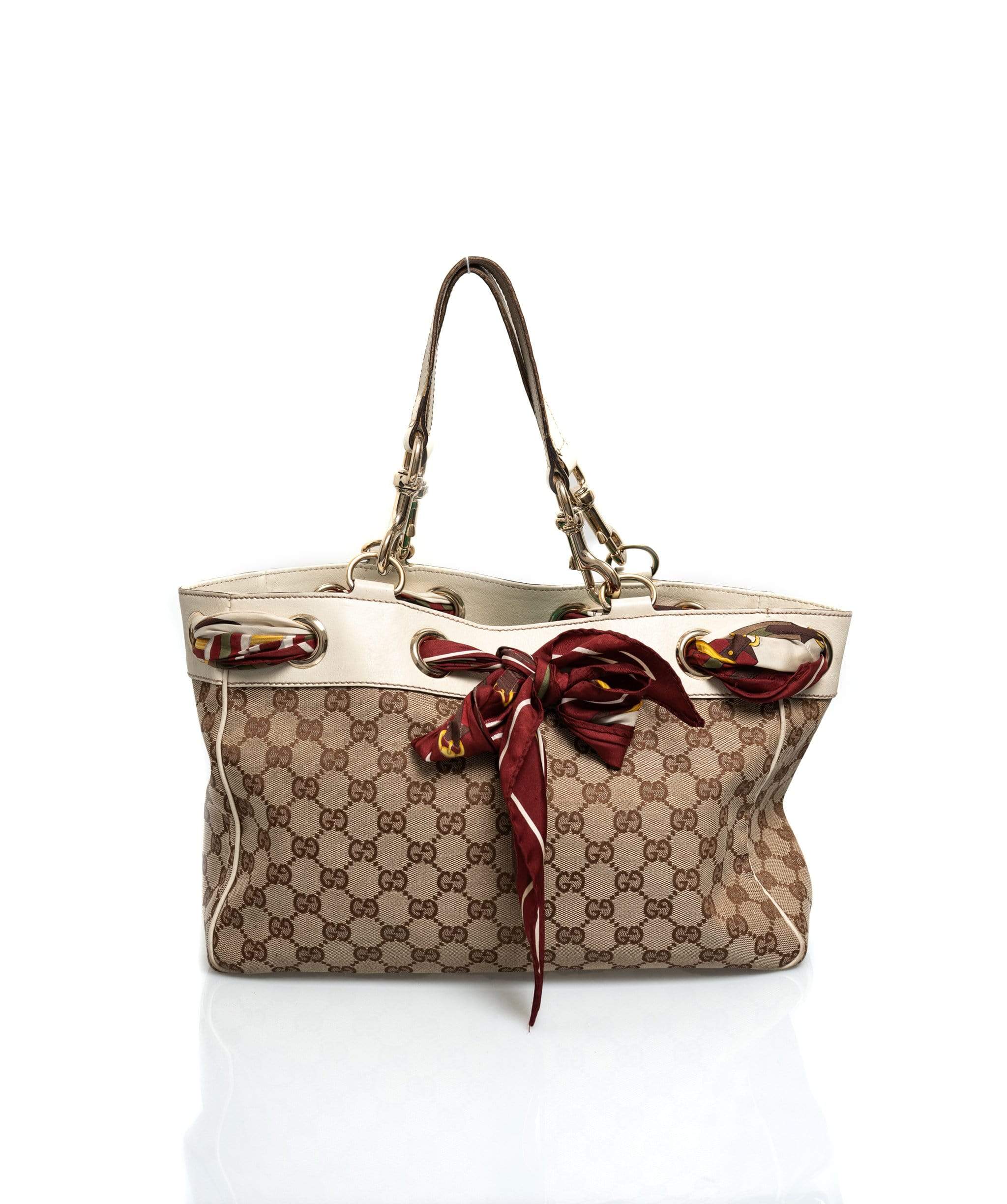 Gucci Gucci GG Canvas Top Handle Shopper Bag CW6525