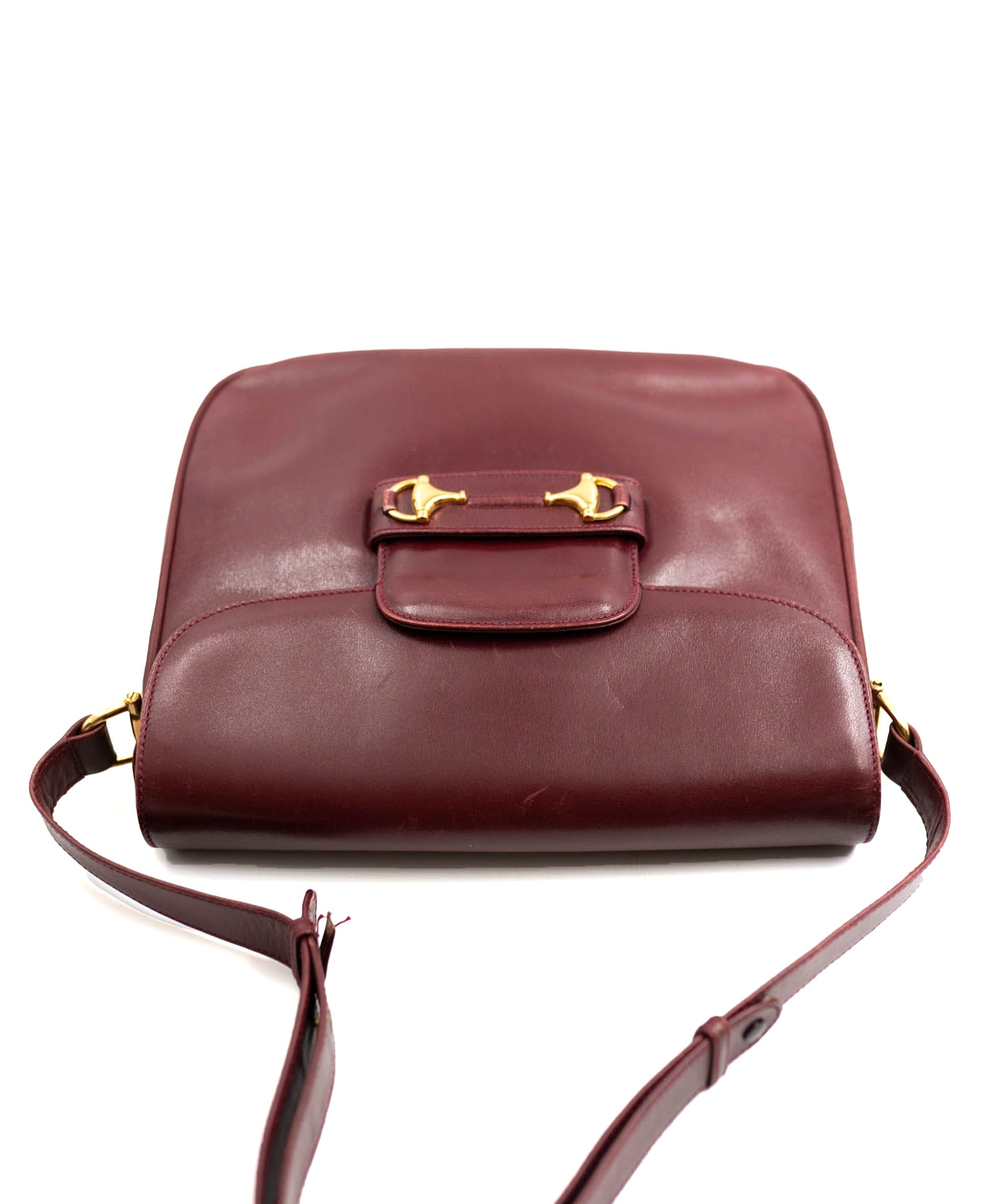 Gucci GUCCI Horsebit Shoulder Bag in Bordeaux Leather - AWL3656