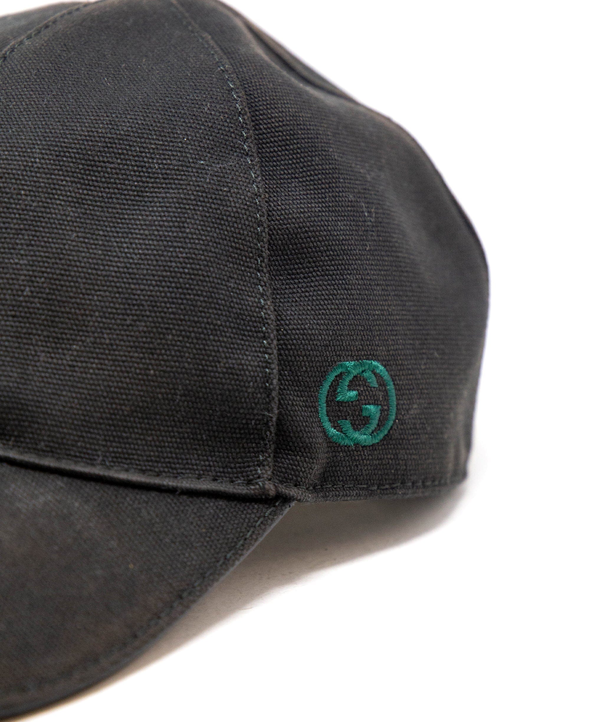 Gucci Gucci black canvas cap - AGL2221