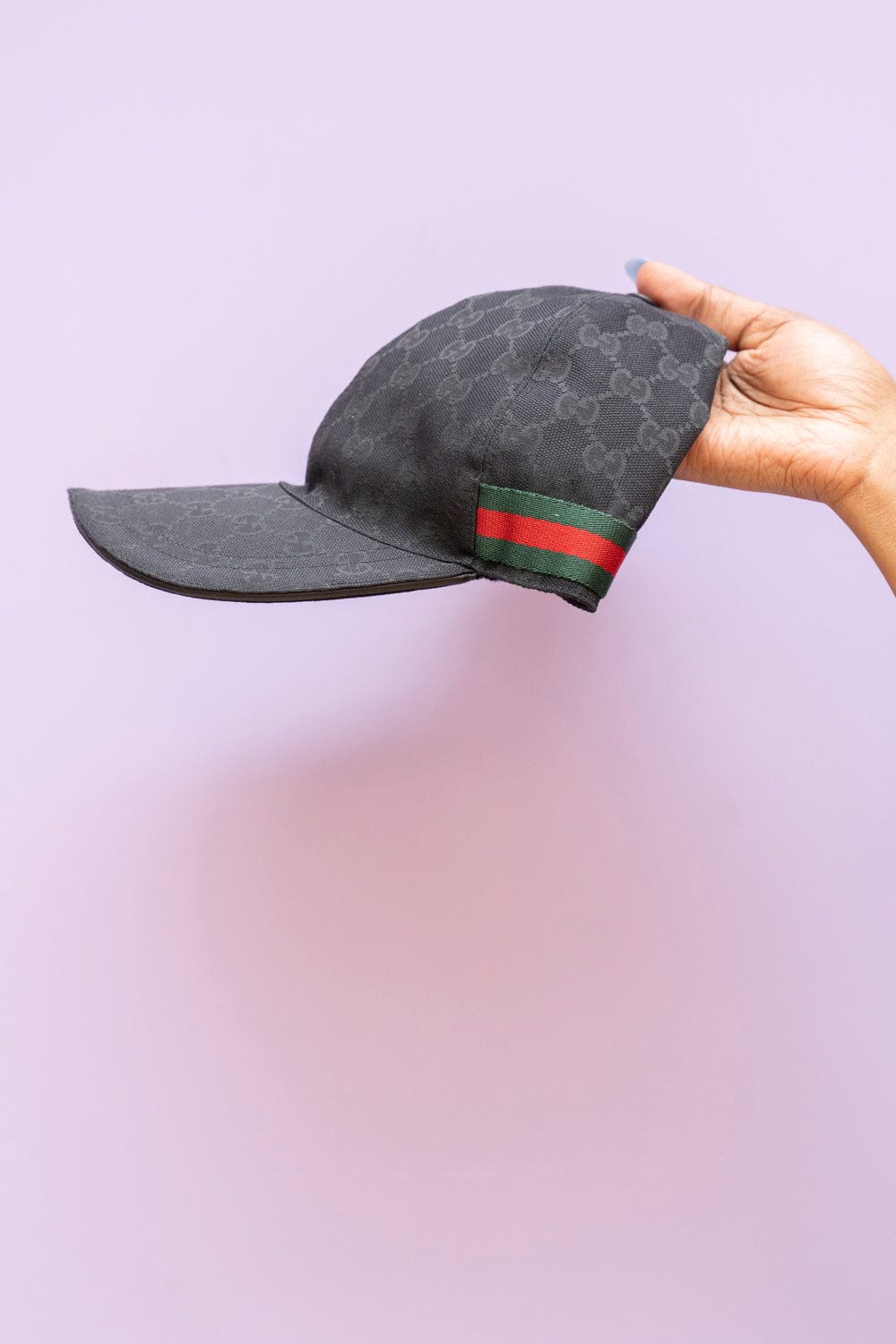 Gucci GUCCI Web Sherry Line GG Canvas Cap in Black, Red and Green - AWL3184