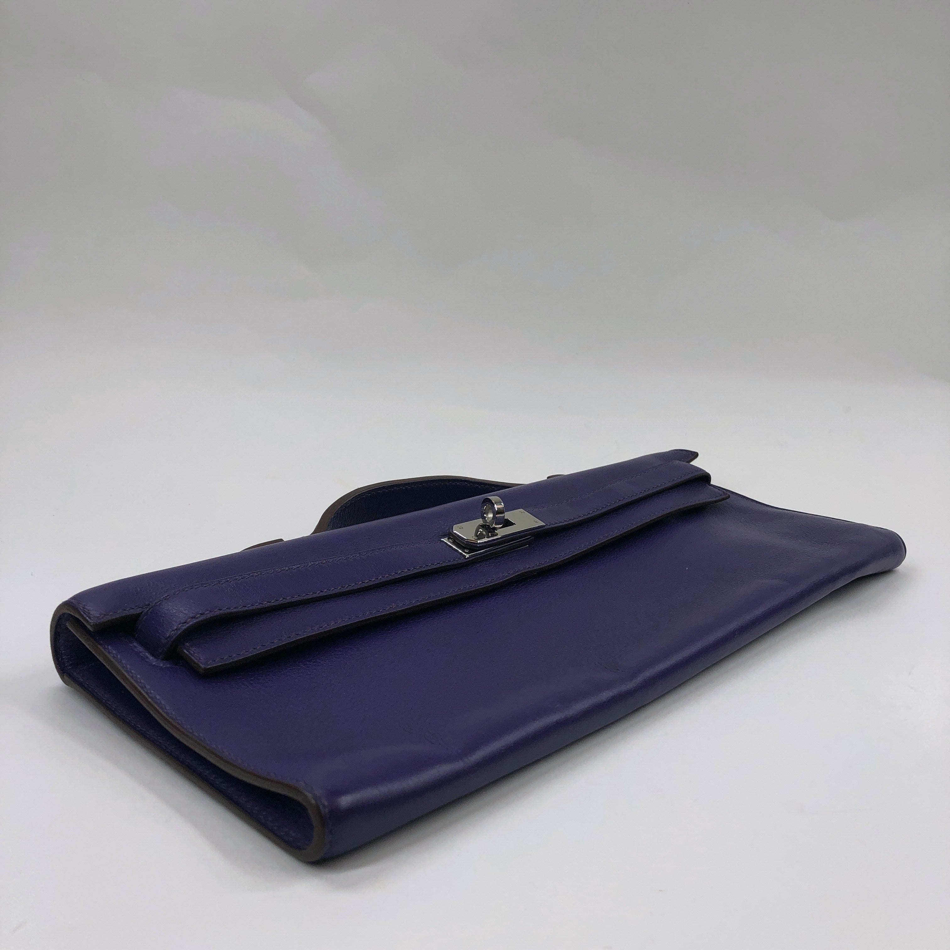 HermÃ¨s Hermes Anemone Kelly Cut Clutch PXL2323