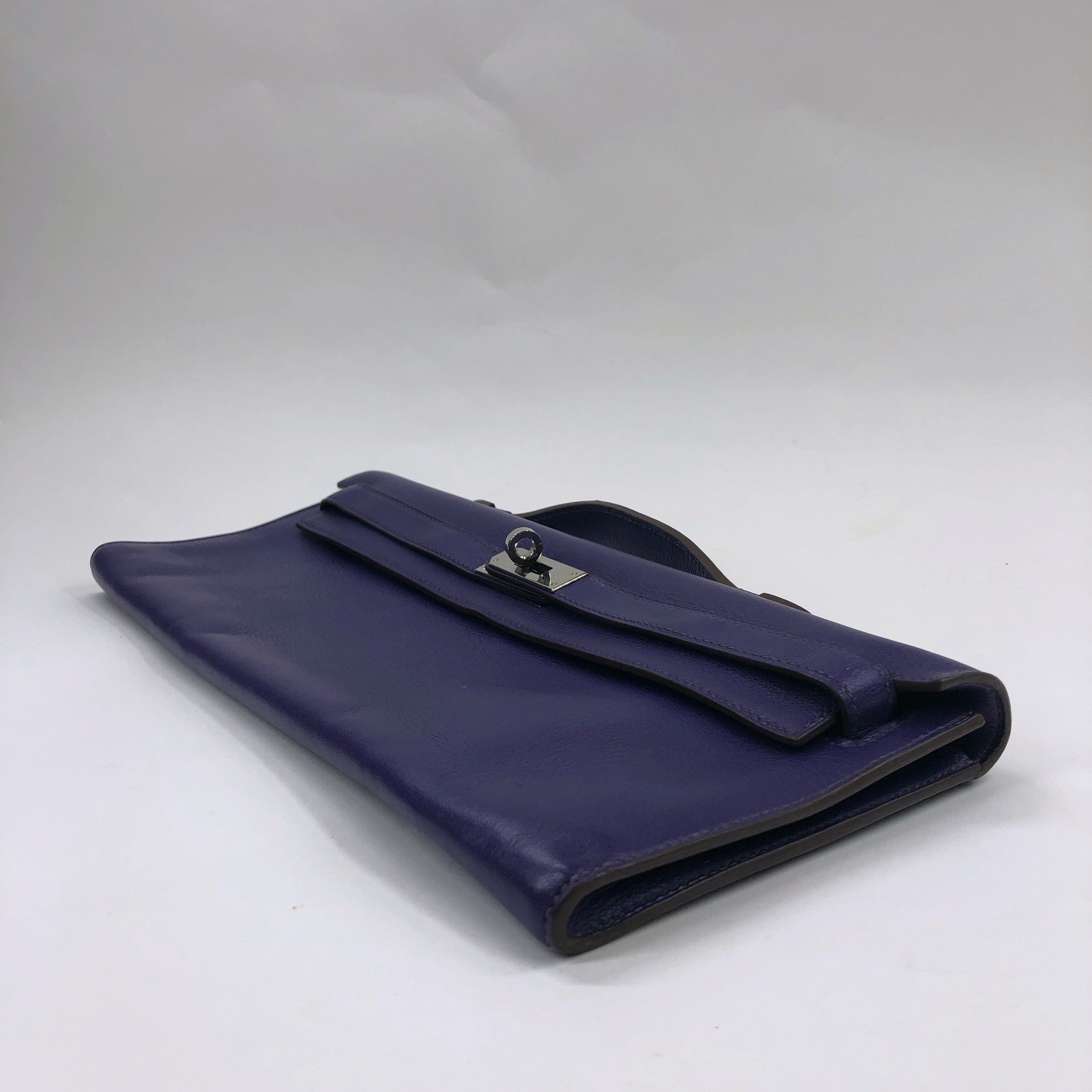 HermÃ¨s Hermes Anemone Kelly Cut Clutch PXL2323