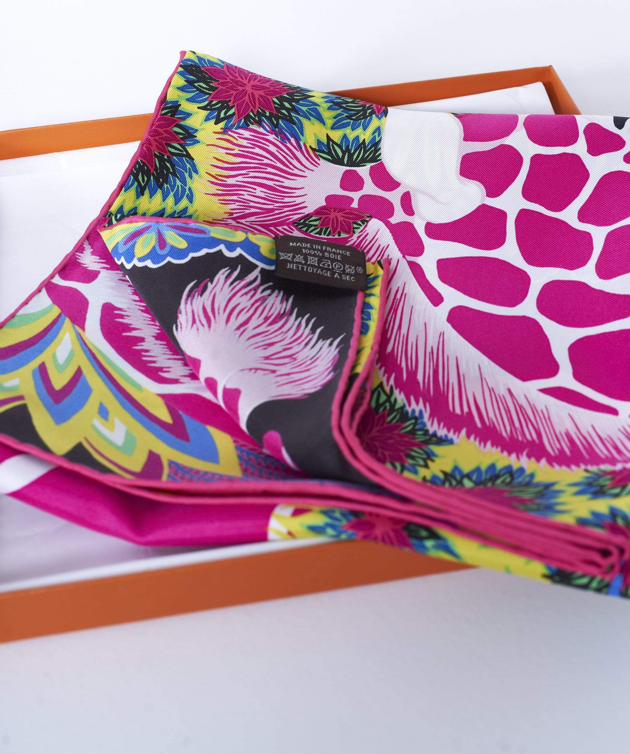 Hermès Hermes silk scarves giraffe