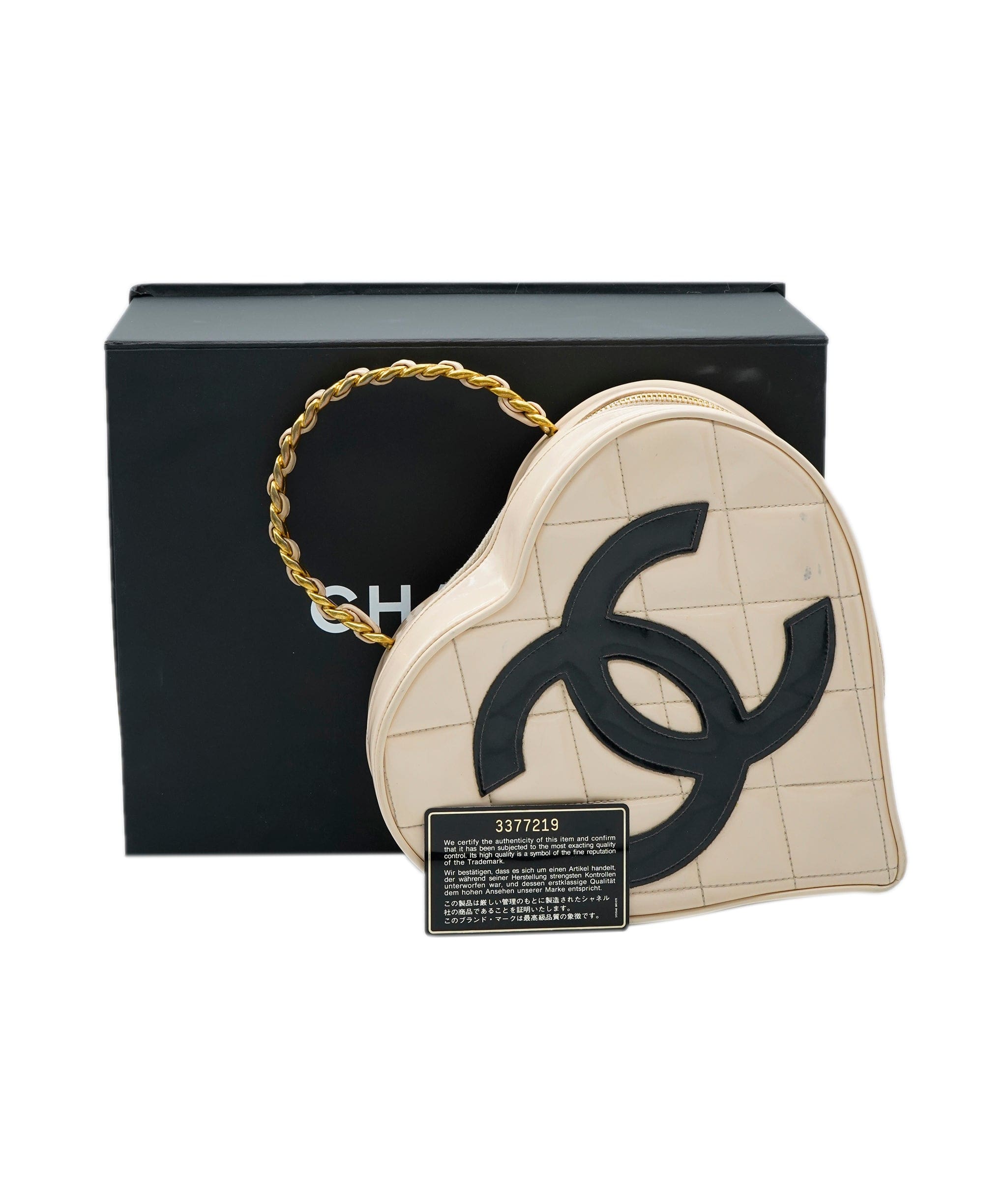 Hermès Chanel heart bag beige patent