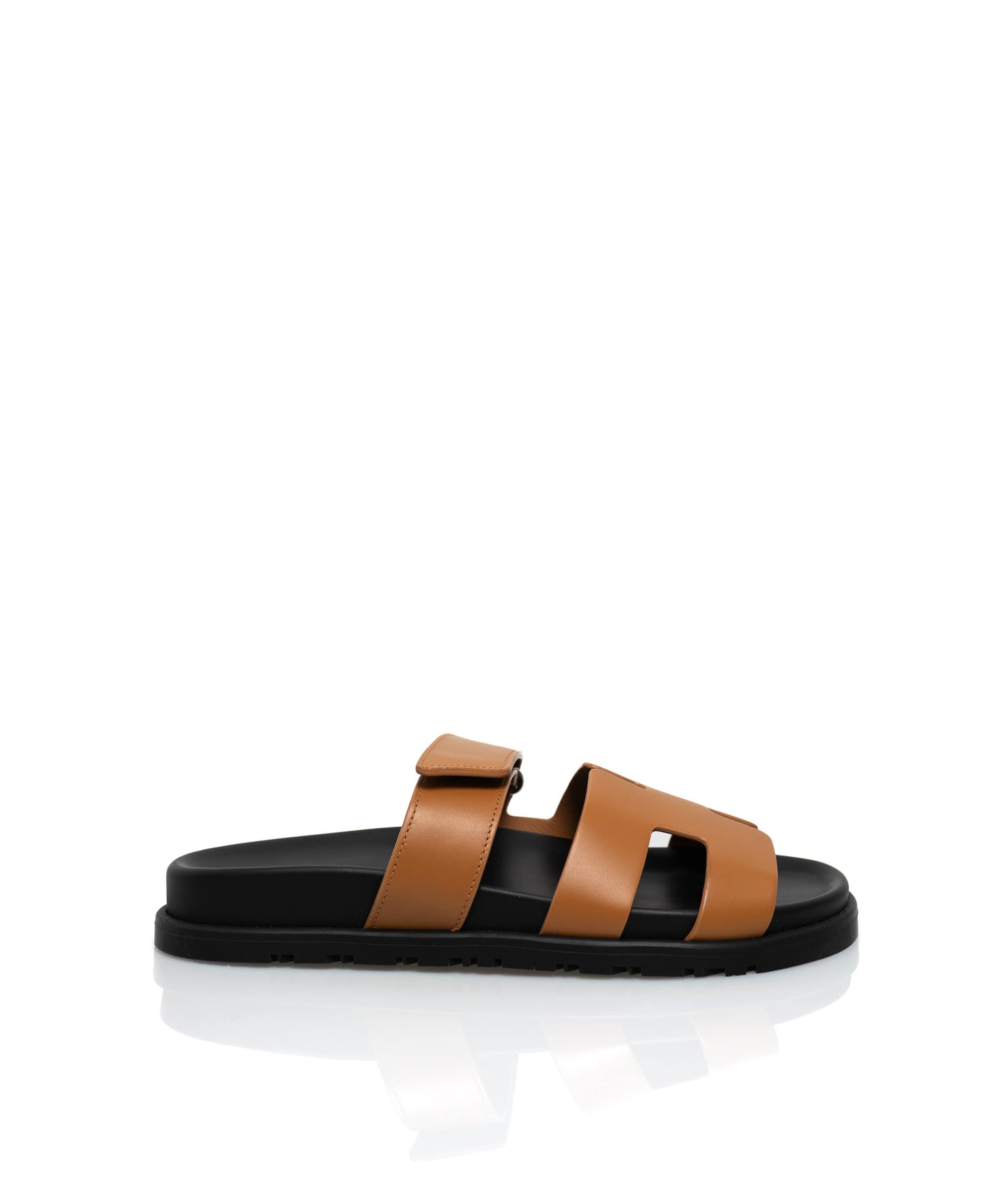 Hermès Hermes Chypre Gold Leather 38.5 Sandals - ADL1394