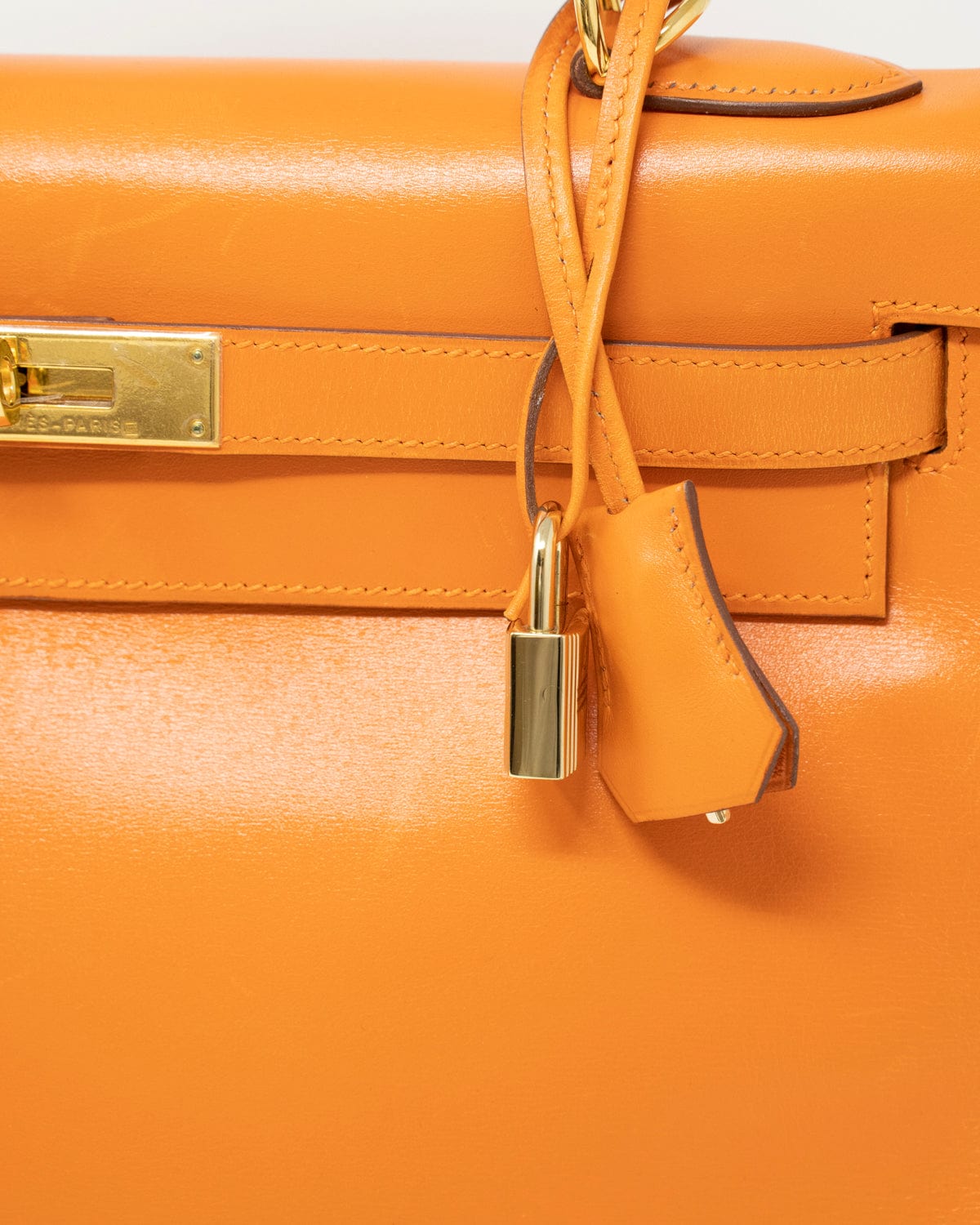 Hermès Hermes Kelly 32 Orange Box Leather GHW ASL2358