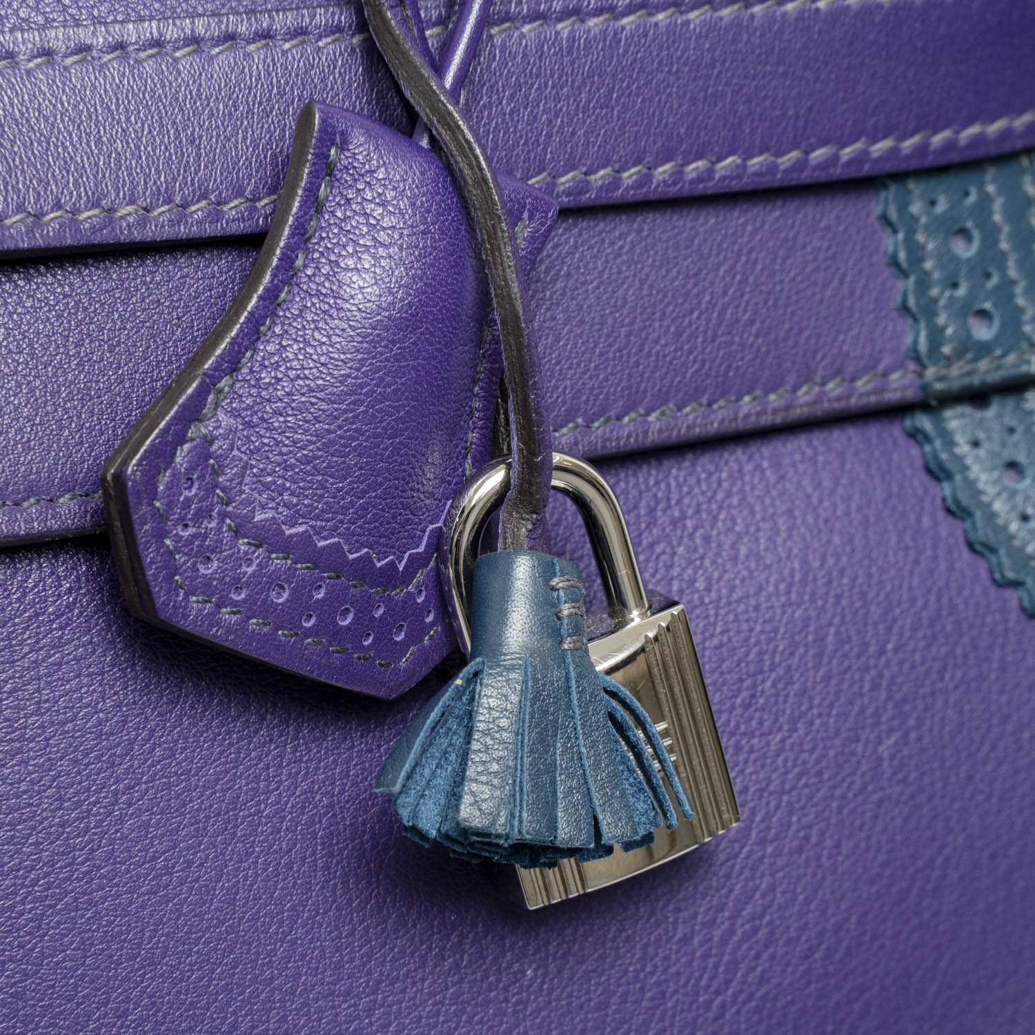 Hermès Hermès Kelly 35 Ghillies Swift Iris And Blue Prusse PHW