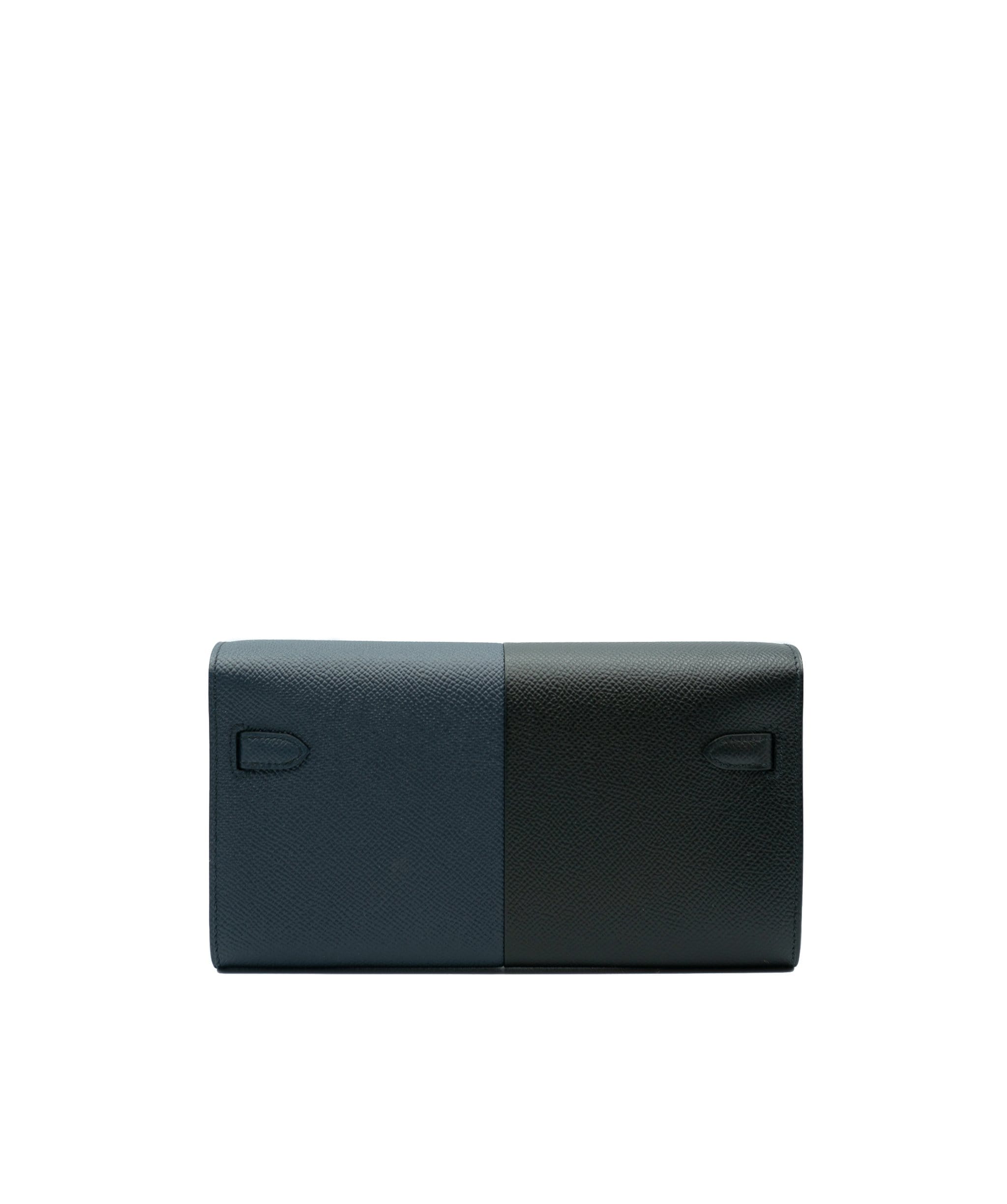 Hermès Hermes Kelly wallet to go Blue indigo, black, blue zanzibar- ASC1006