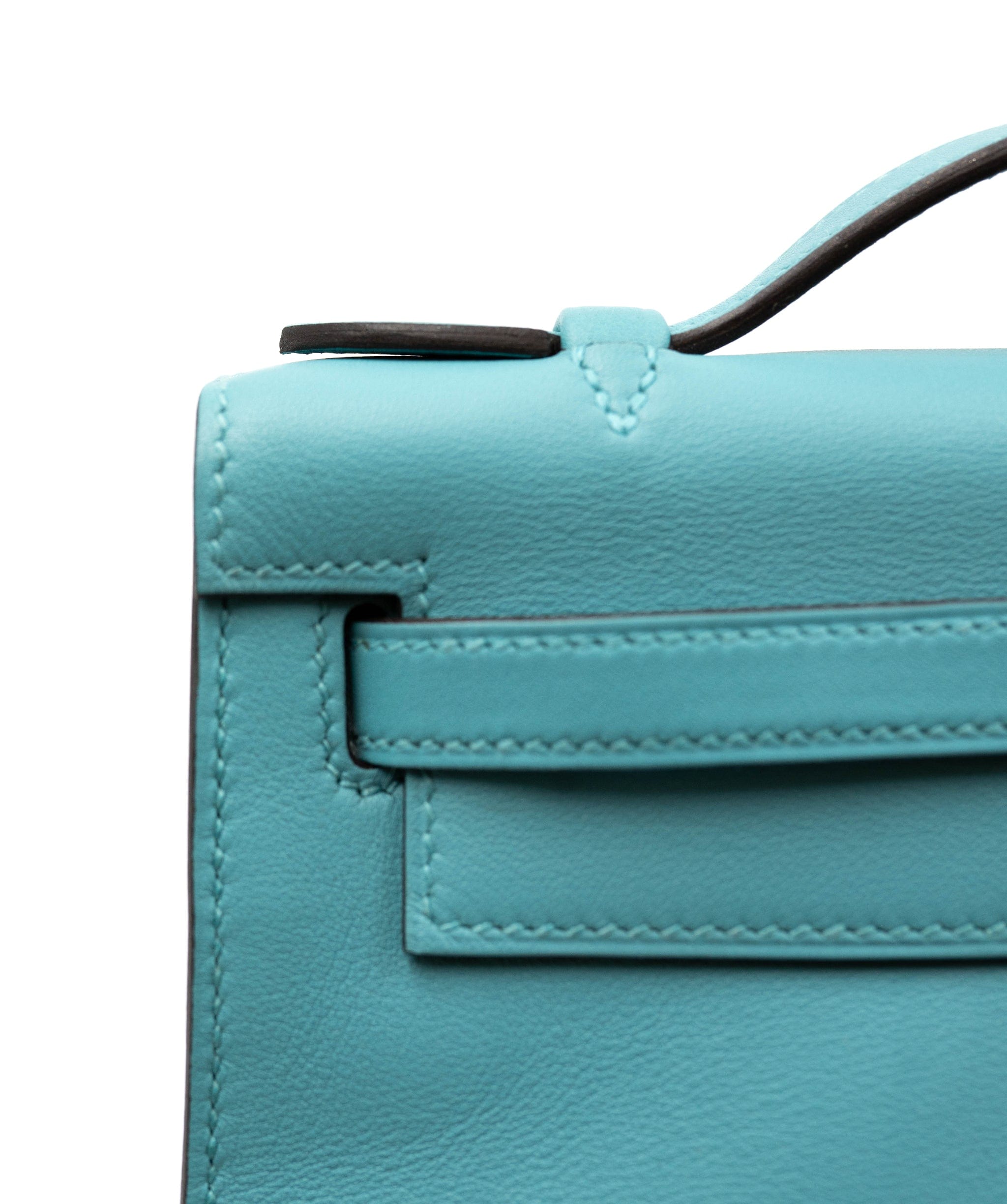 Hermès Preowned Hermès Kelly Pochette Swift Turquoise with GHW AGC1223