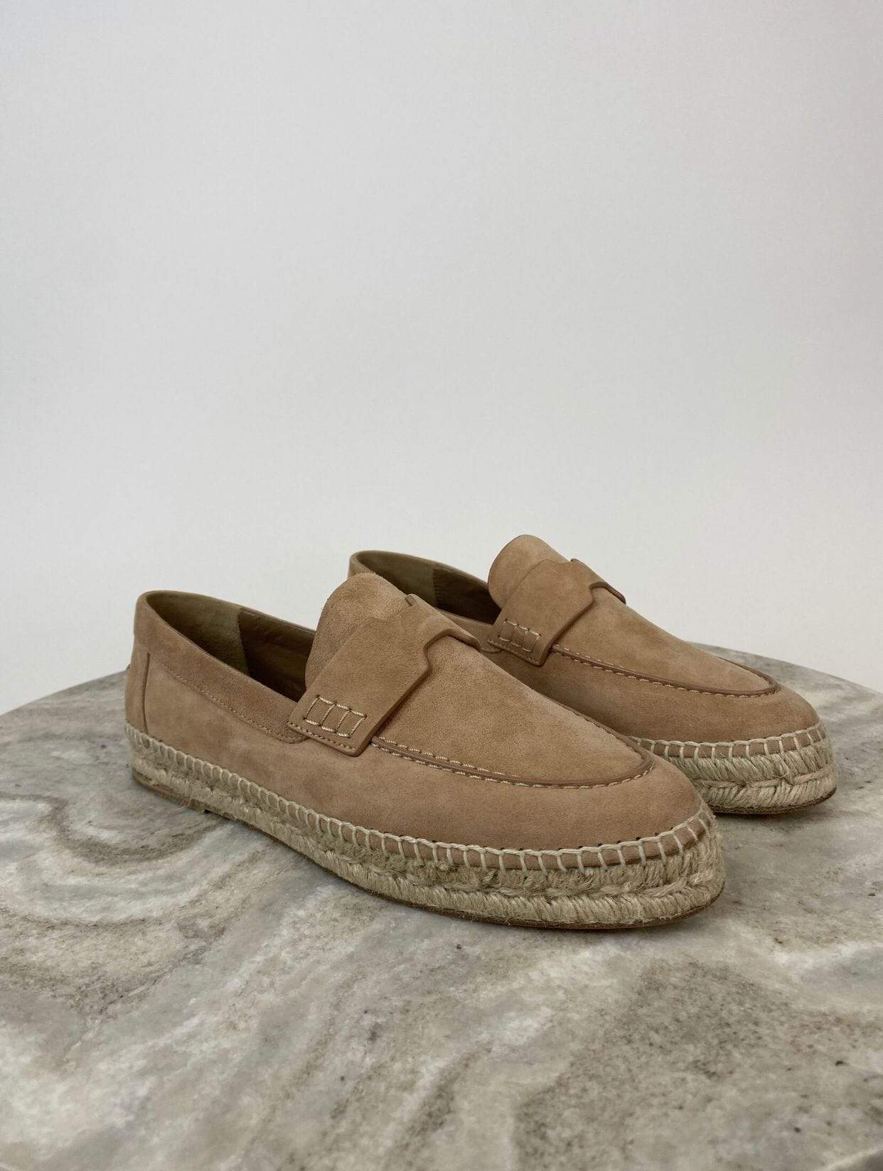 Hermès Hermes Bois de Santal Trip Espadrilles LV-SHU-18 - AGC1100