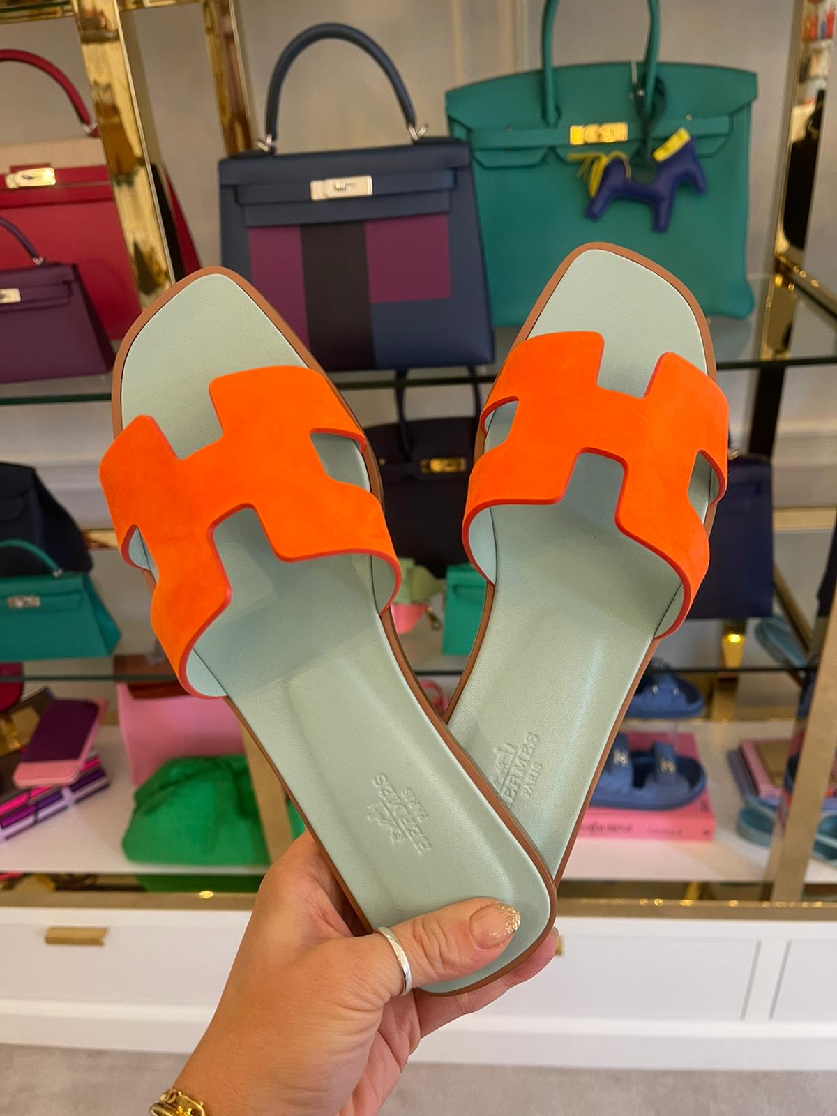 Hermès Hermes Orange Poppy Oran Sandals LV-SHU-170 - AGC1050