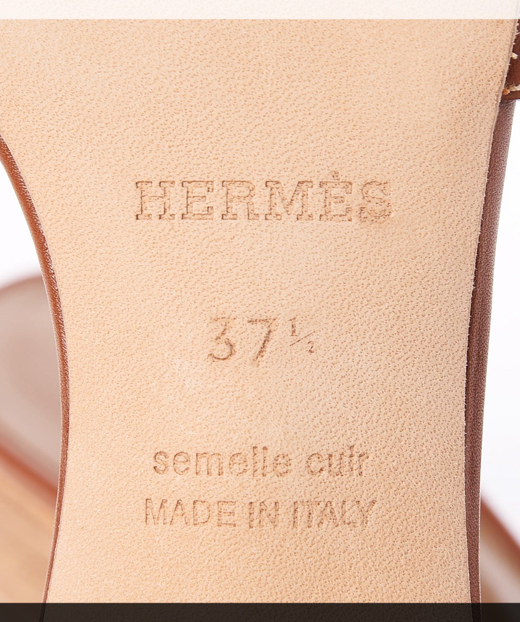 Hermès Oasis Sandals, Gold, Size 37.5 - 01DUB100